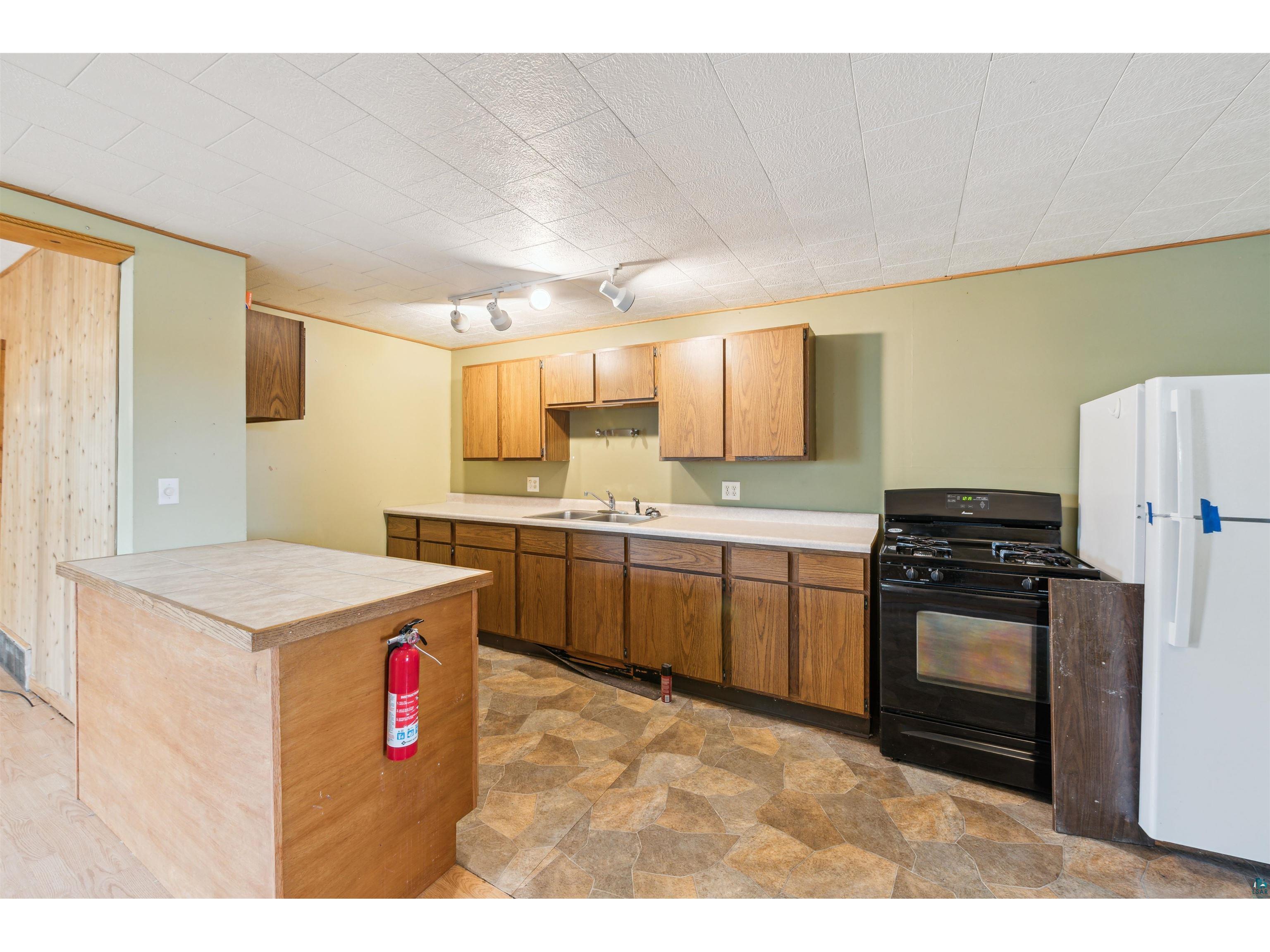 332 W Pine Street Washburn WI 54891 6124749 image9