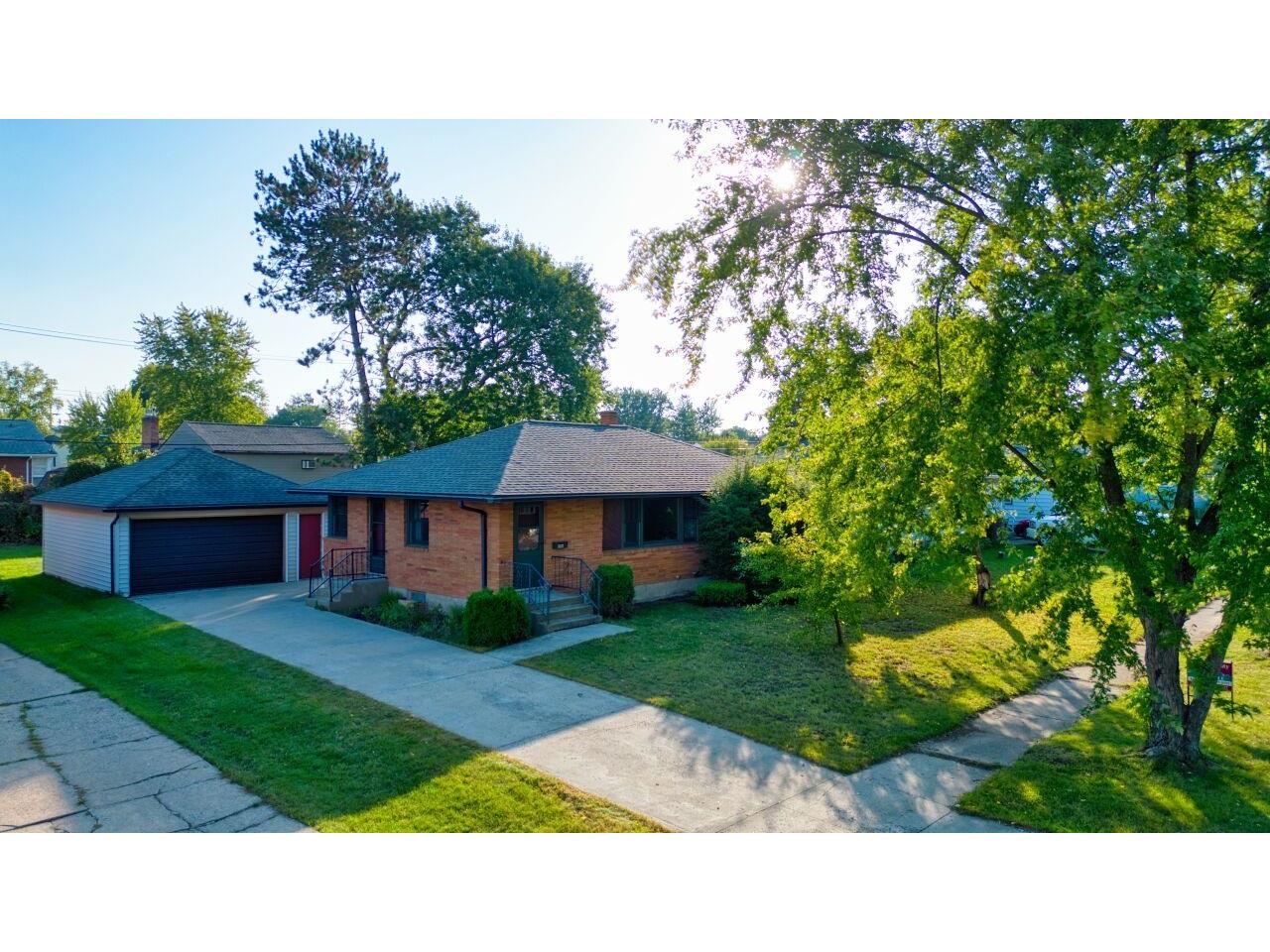 3321 Outer Dr Hibbing MN 55746 6121951 image1