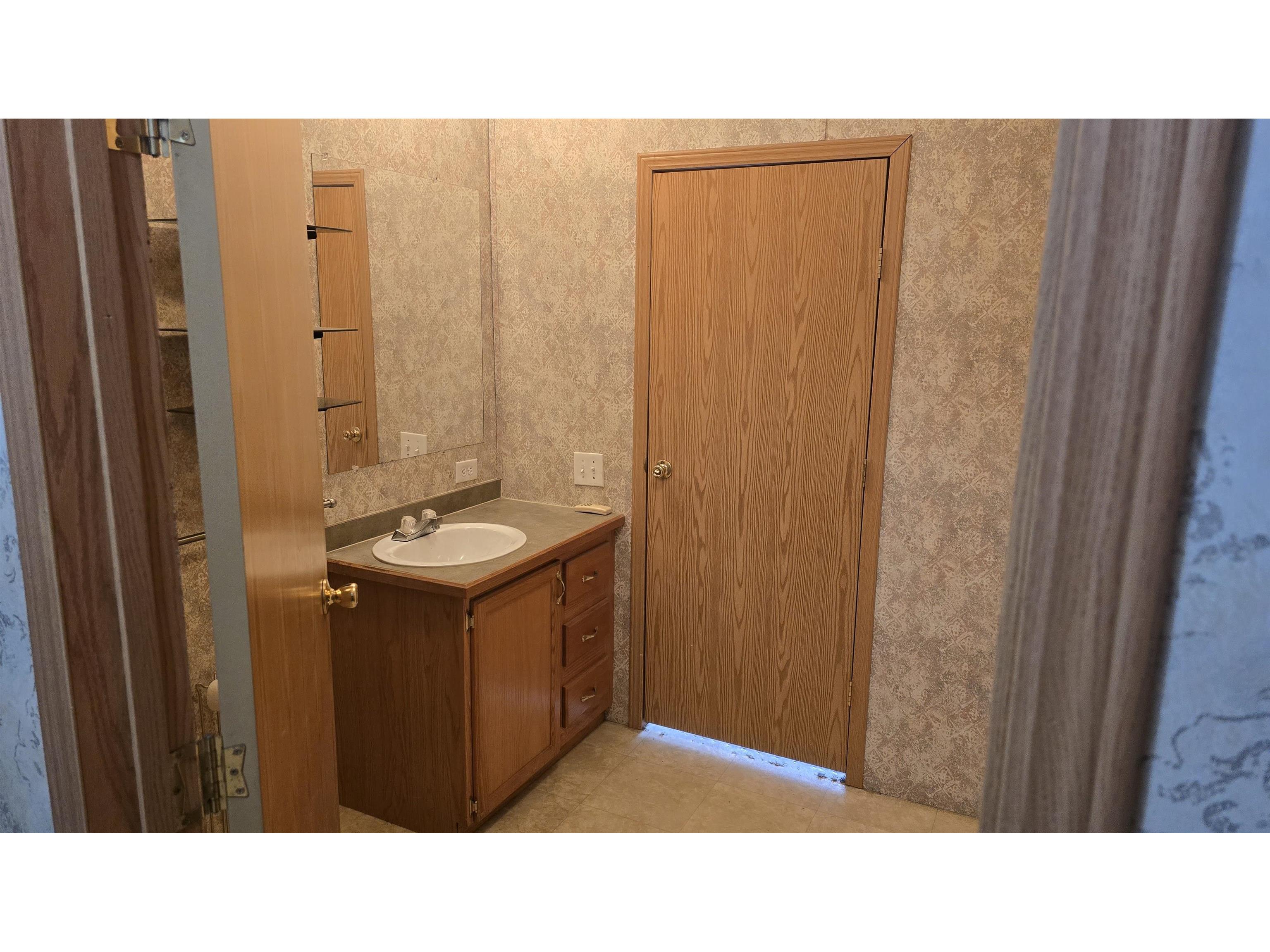 33315 State Highway 13 Bayfield WI 54814 6117811 image16