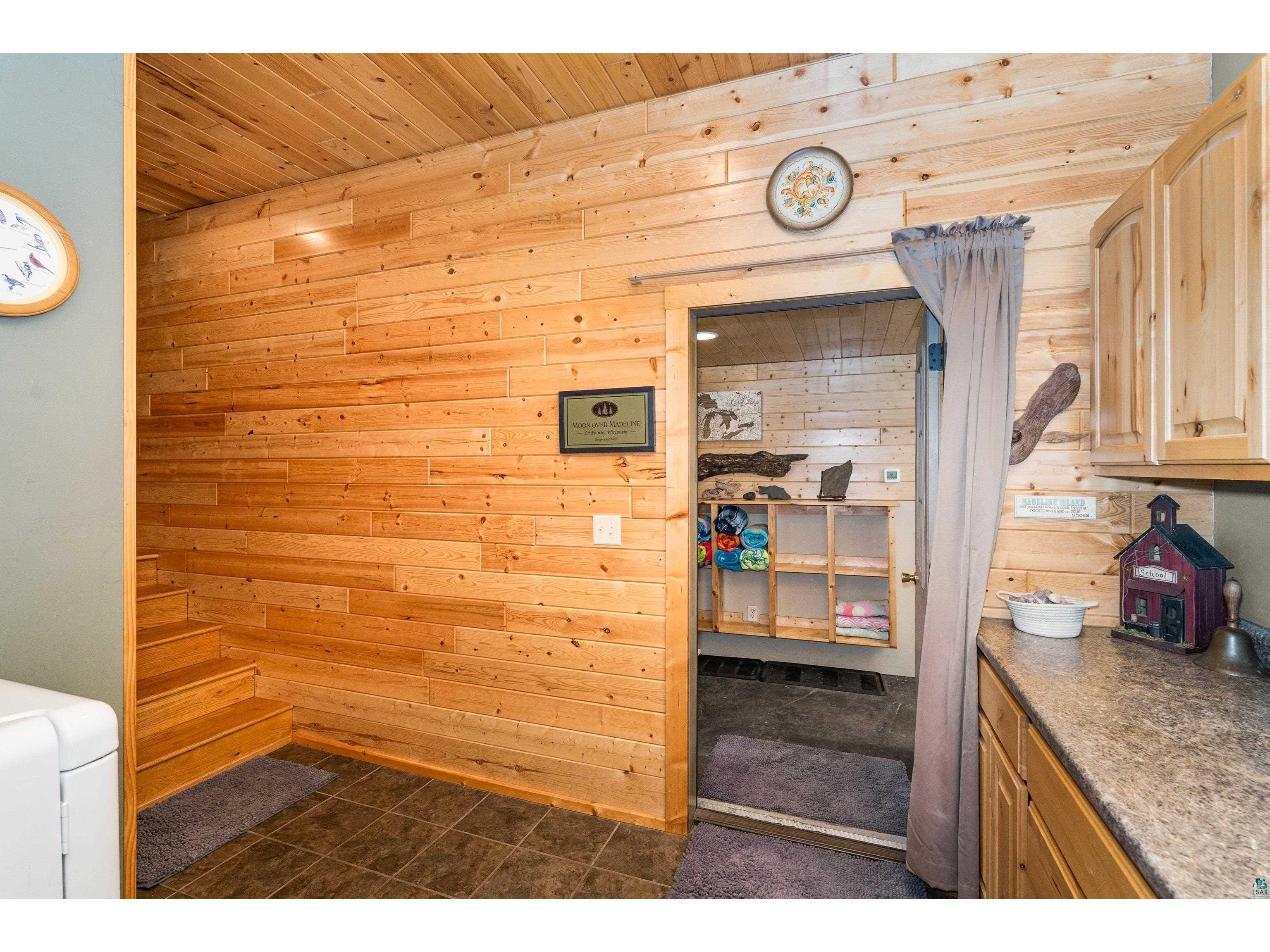 3346 Stockton Rd Lapointe WI 54850 - Lake Superior 6125746 image25