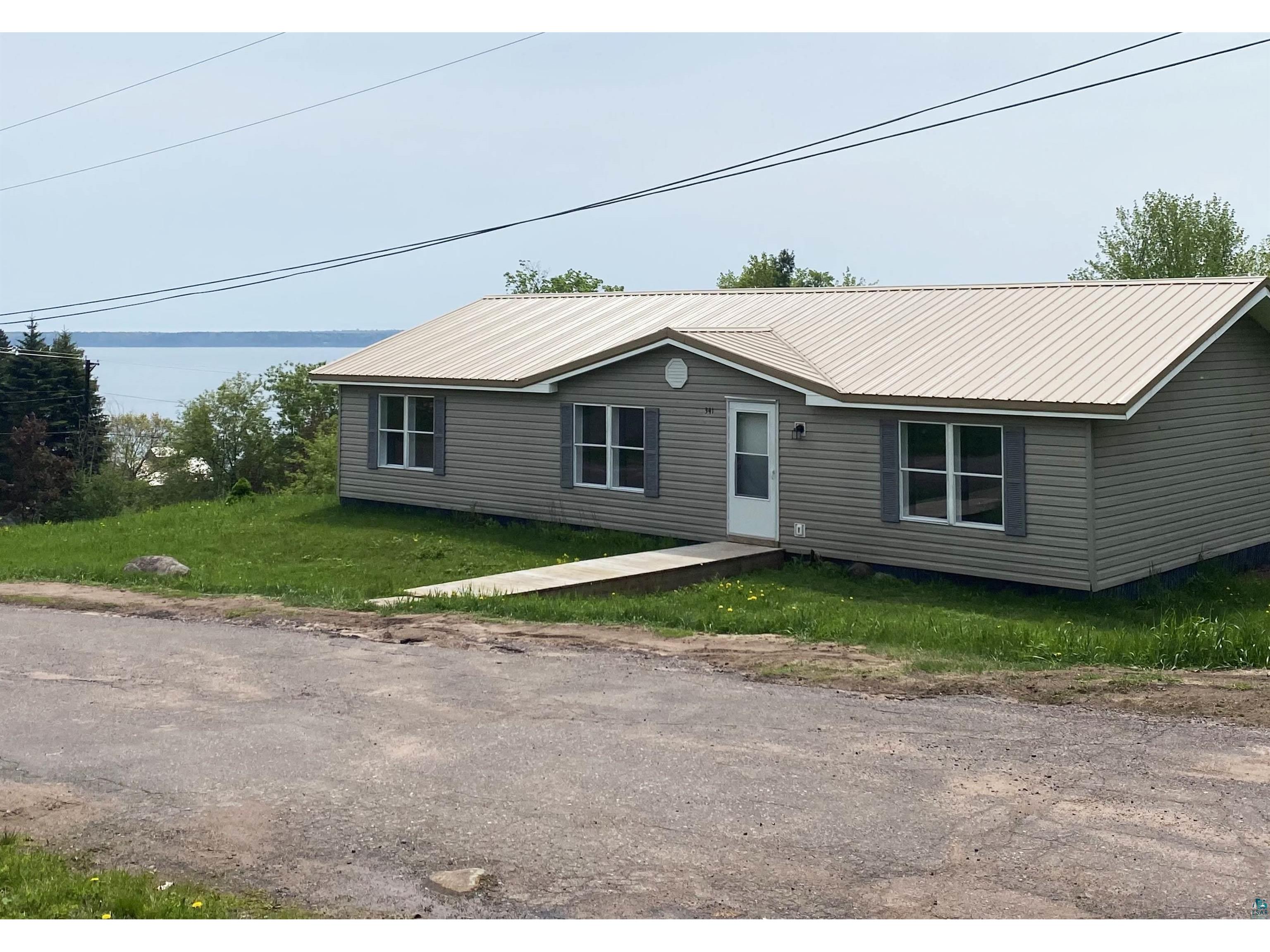 341 N 2nd St, Bayfield, WI, 54814 MLS 6102408 Edina Realty