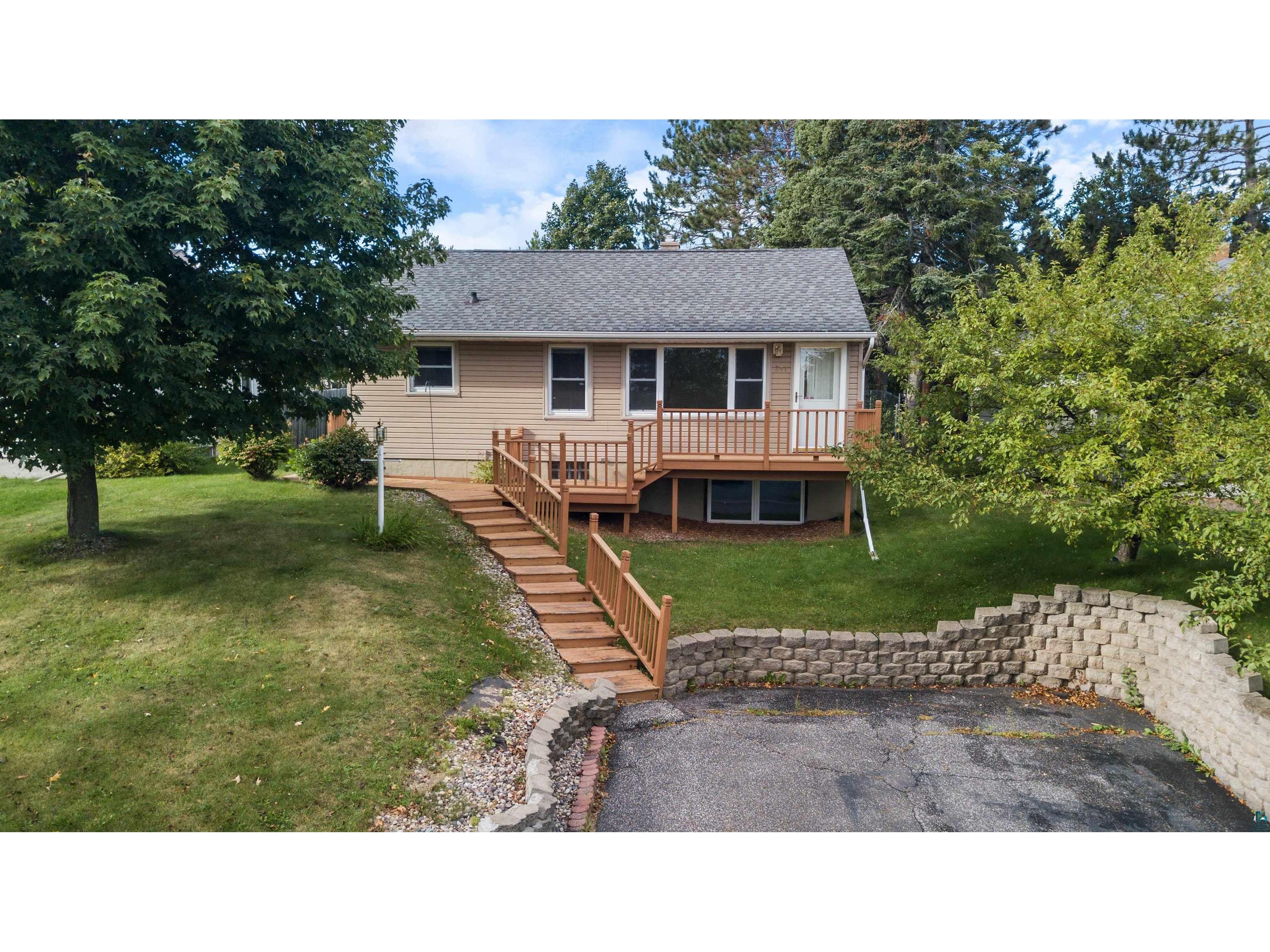 341 W Winona St Duluth MN 55803 6115953 image1