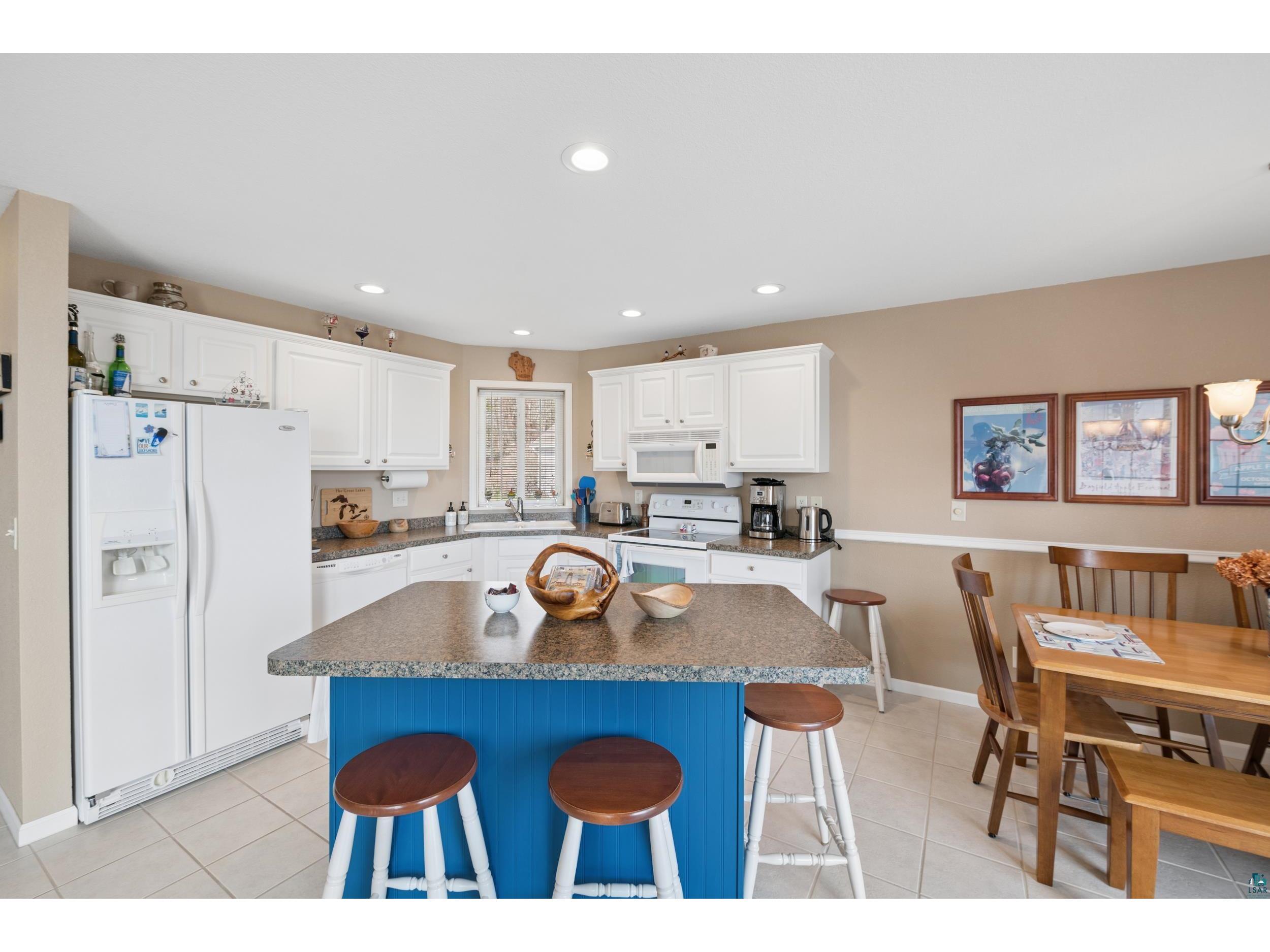 34590 Bay View Rd Bayfield WI 54814 - Lake Superior 6125360 image10
