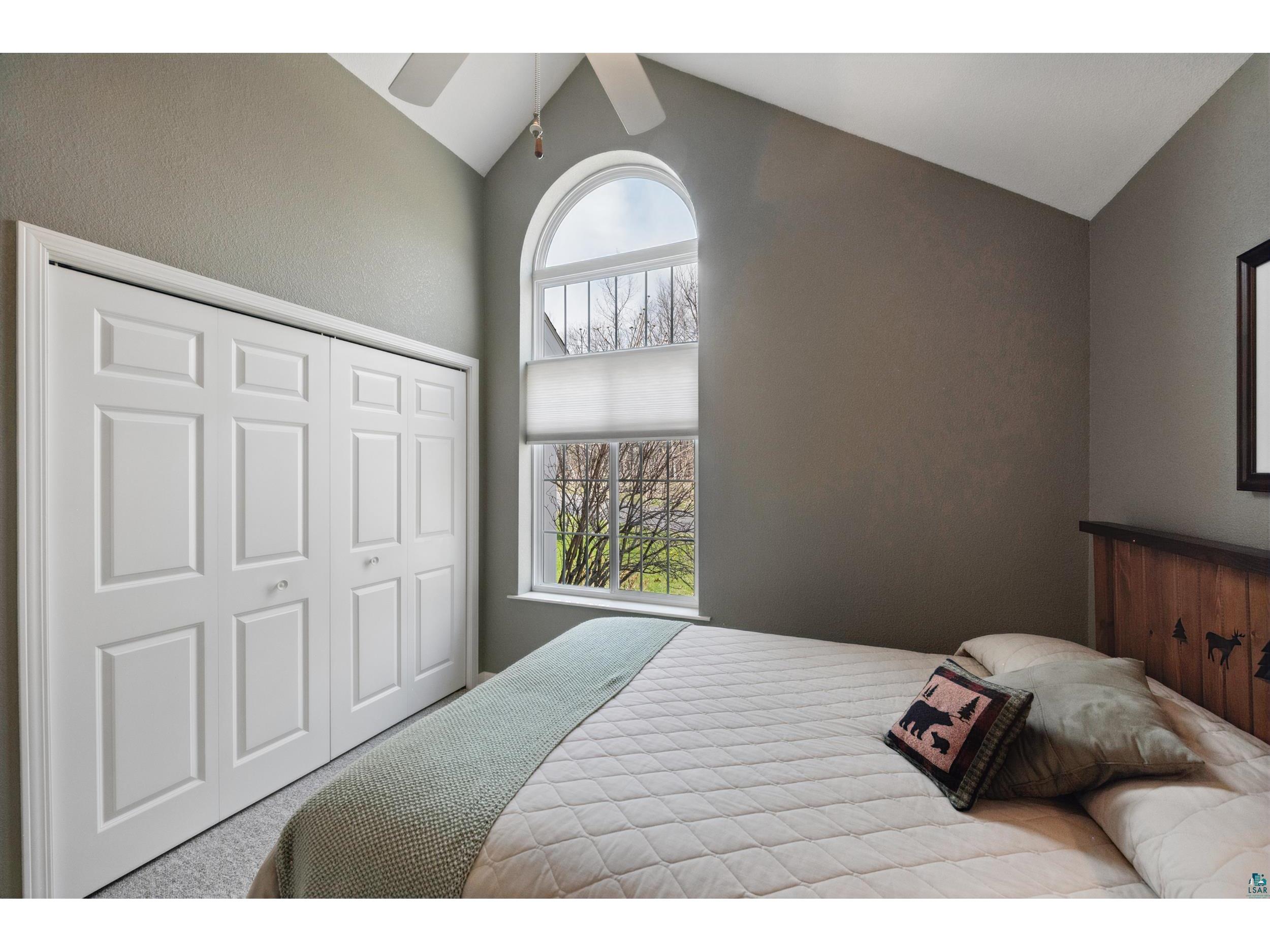 34590 Bay View Rd Bayfield WI 54814 - Lake Superior 6125360 image17