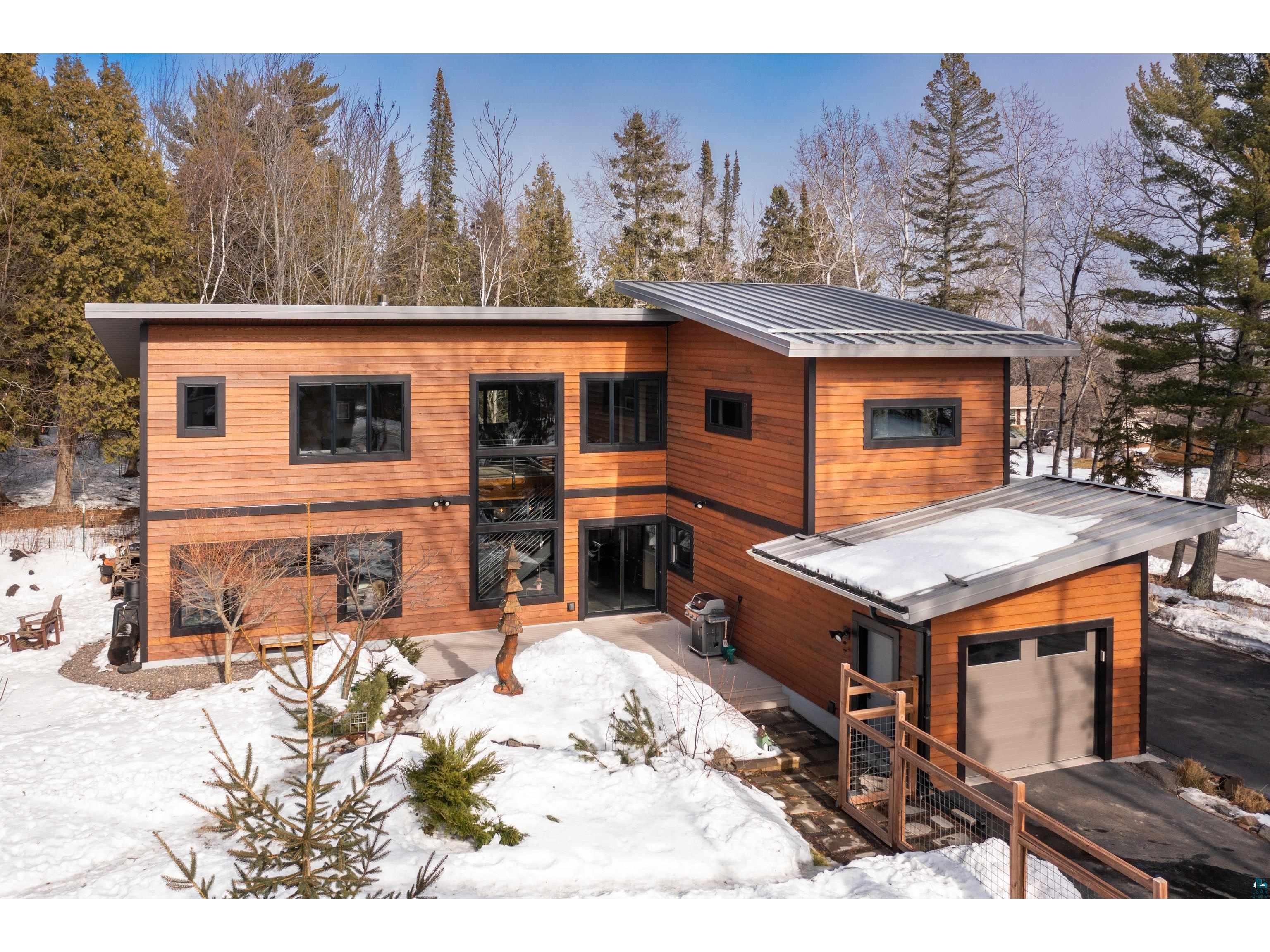 3515 Greysolon Rd Duluth MN 55804 6123937 image1