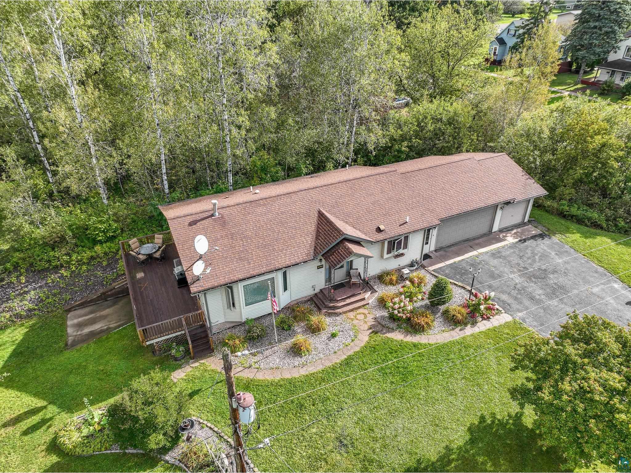 3625 E 6th St Superior WI 54880 6116205 image1