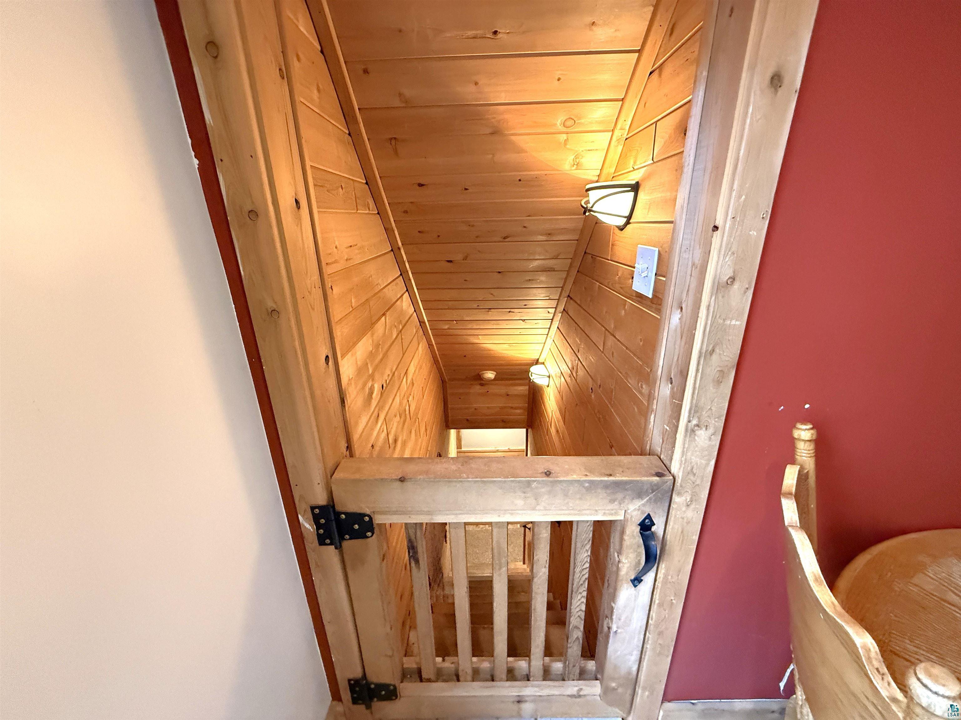 37 E Boundary St Ely MN 55731 6125846 image12