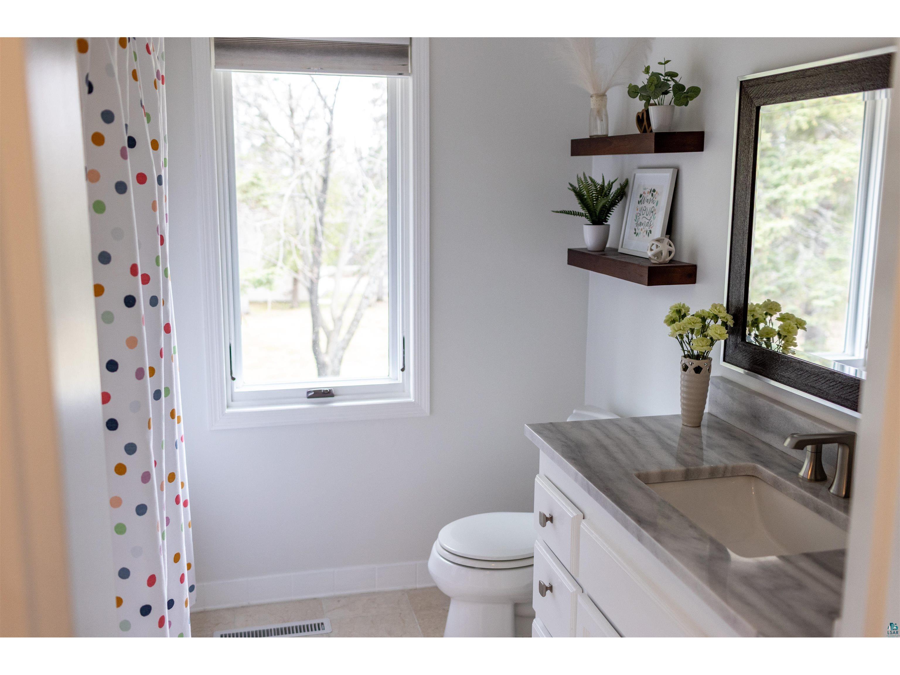 3704 Greysolon Rd Duluth MN 55804 6125342 image18