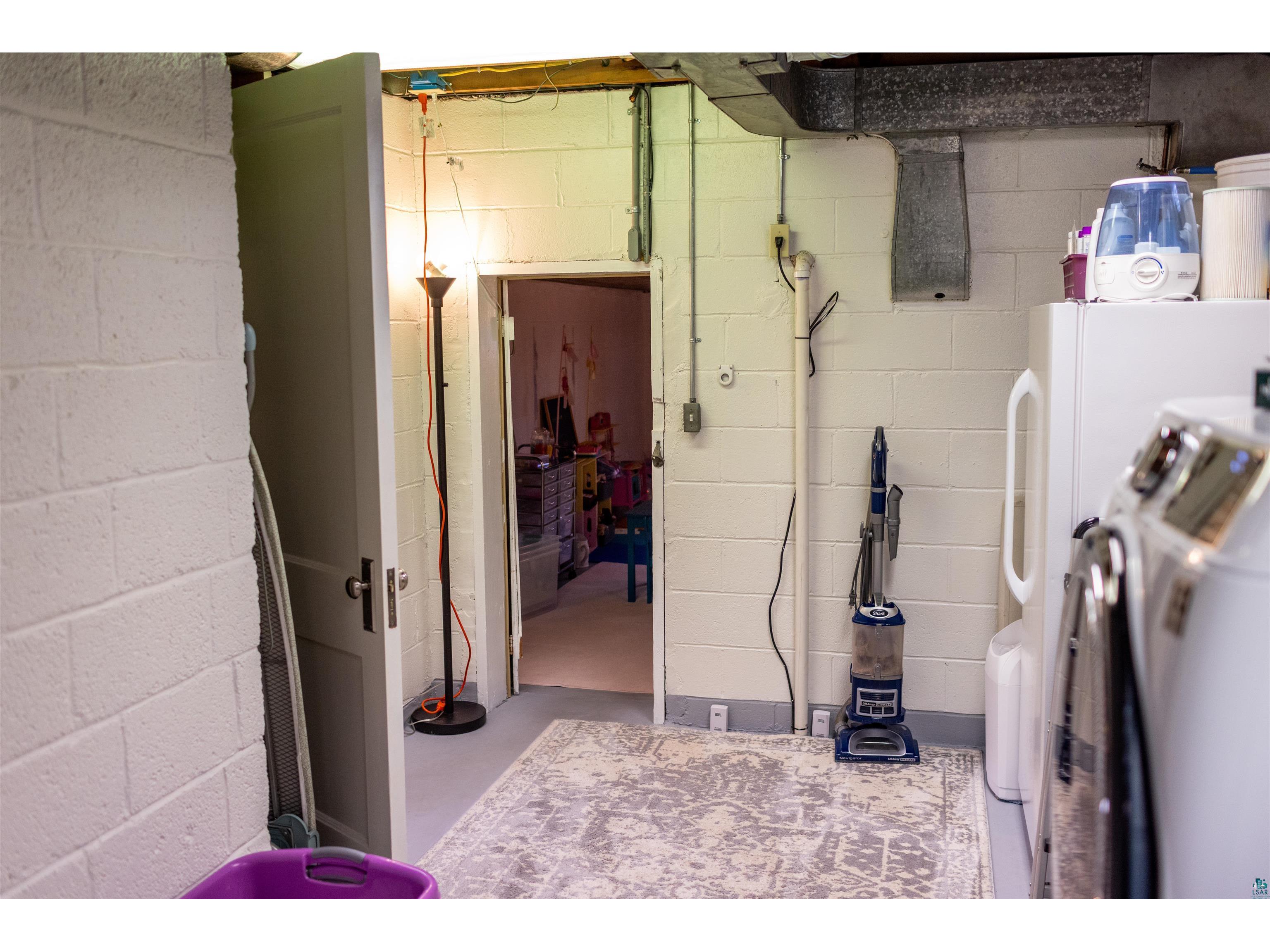3704 Greysolon Rd Duluth MN 55804 6125342 image35