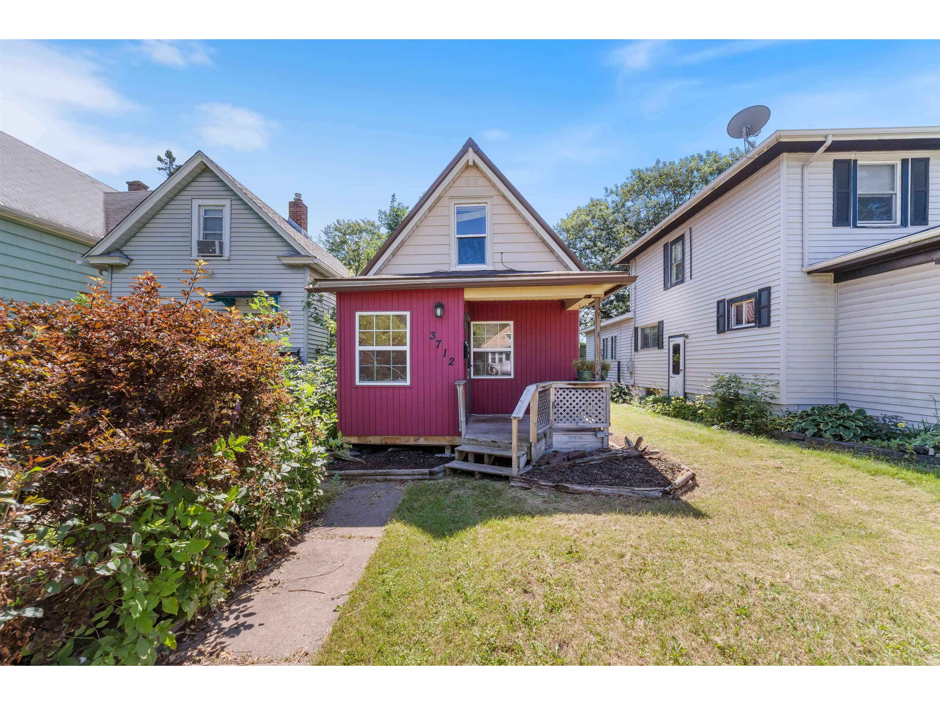 3712 W 4th St Duluth MN 55806 6122822 image1