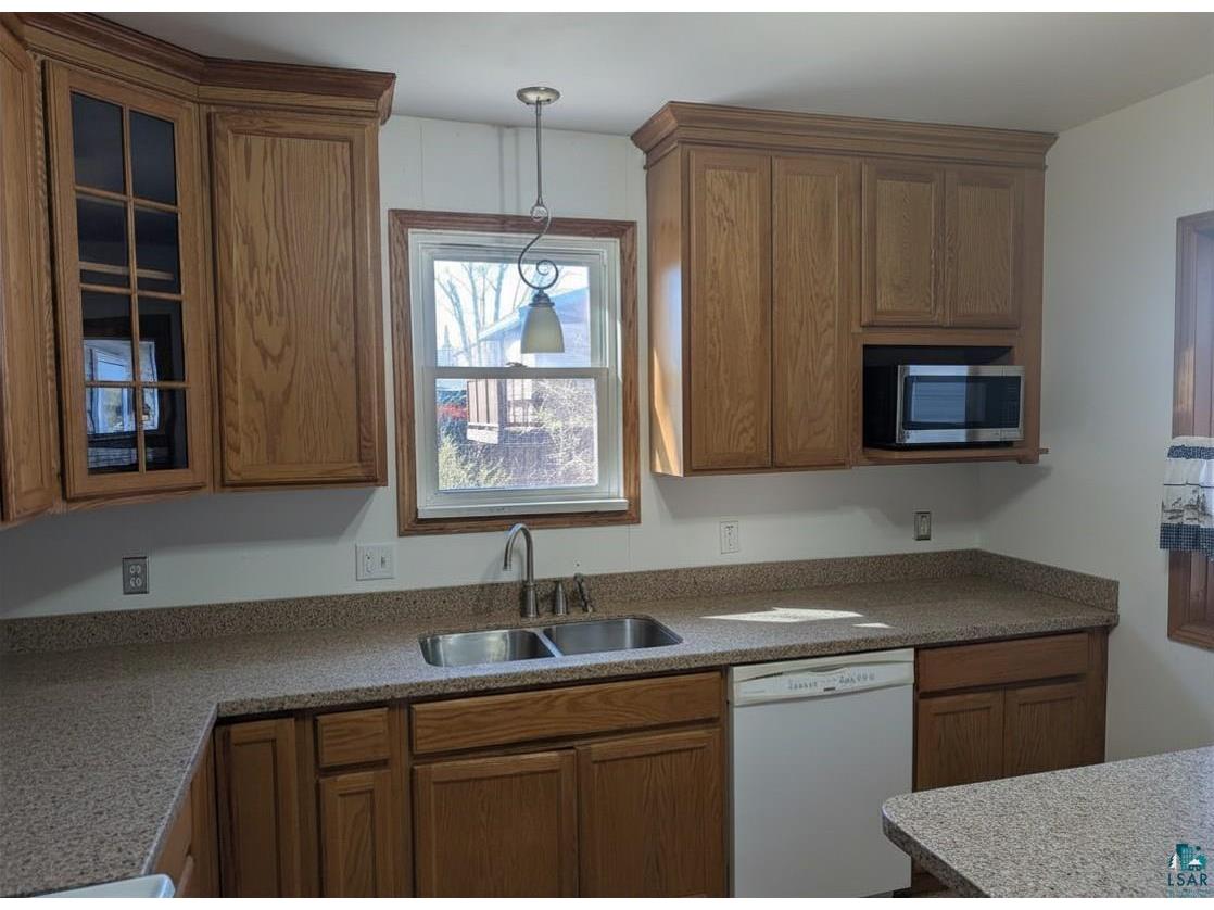 3713 E 3rd St Superior WI 54880 6125244 image10