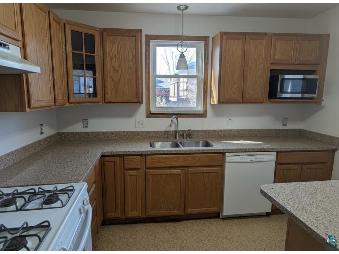 3713 E 3rd St Superior WI 54880 6125244 image9
