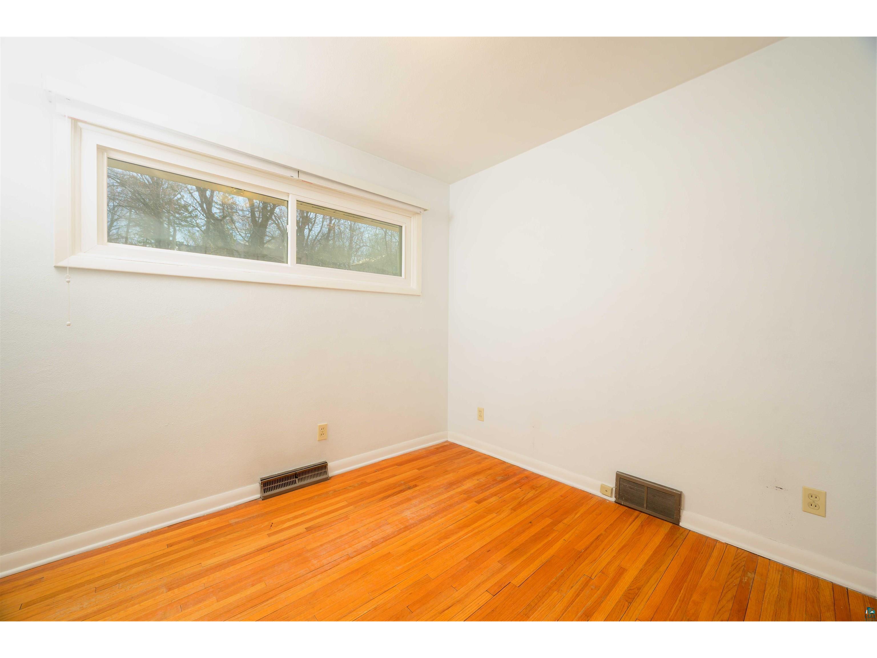 3714 Woodland Ave Duluth MN 55803 6124949 image22