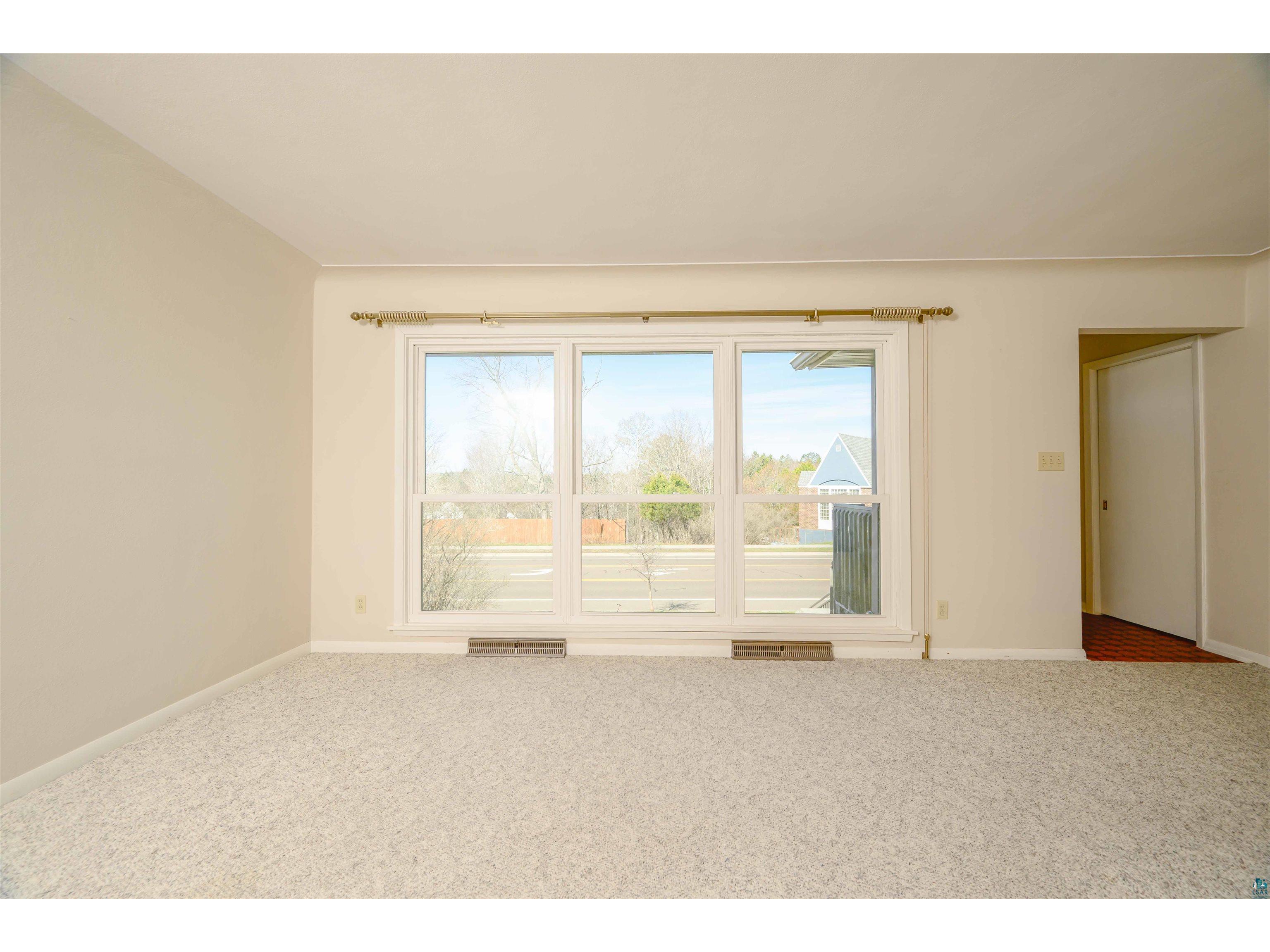 3714 Woodland Ave Duluth MN 55803 6124949 image3