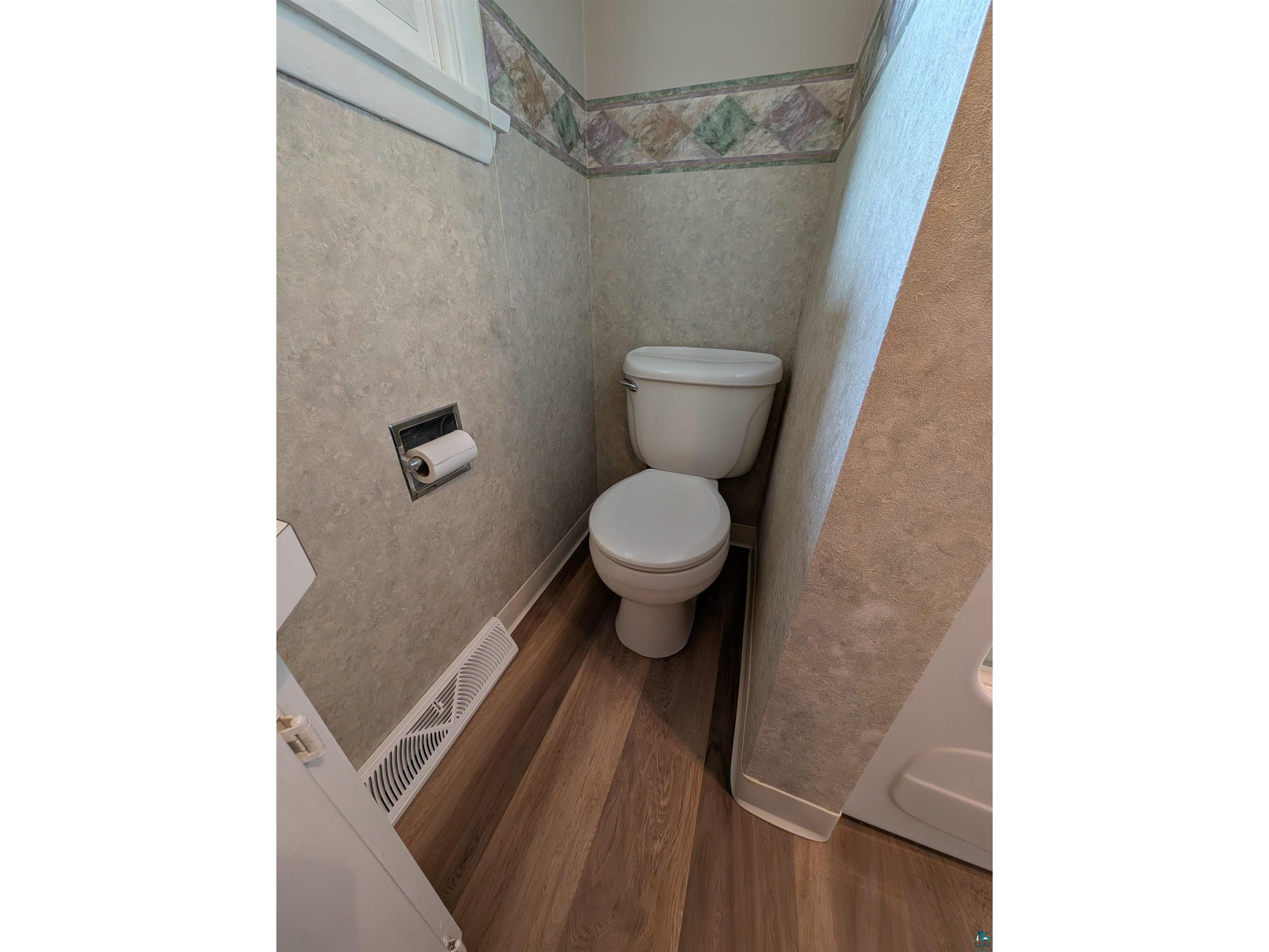 3714 Woodland Ave Duluth MN 55803 6124949 image33