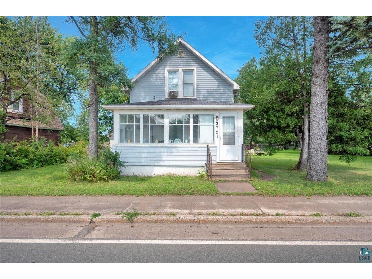 3721 E 2nd St Superior WI 54880 6115638 image1
