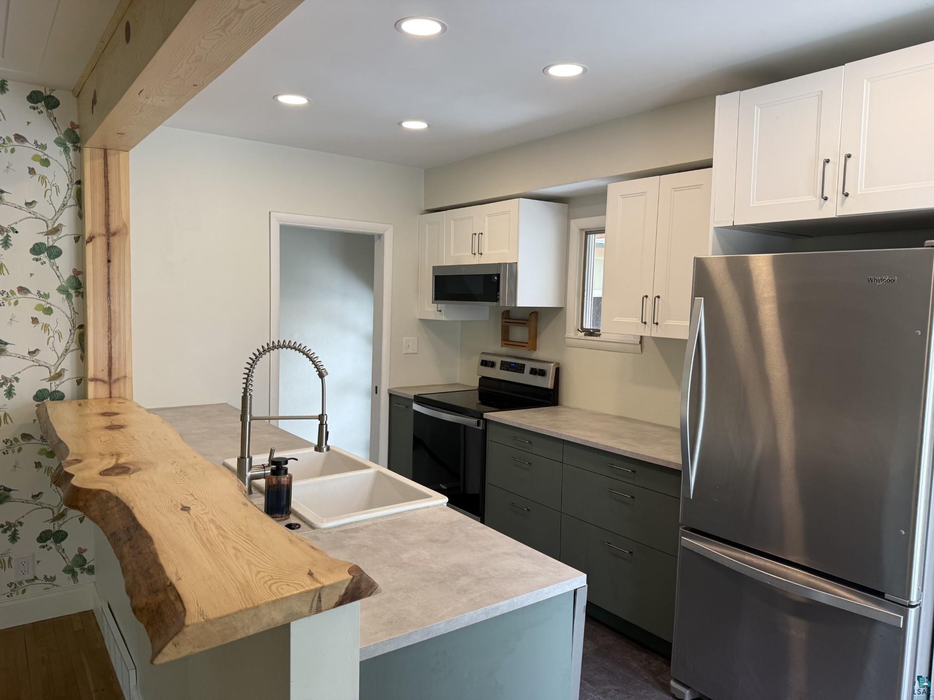 3722 E 4th St Duluth MN 55804 6125620 image4