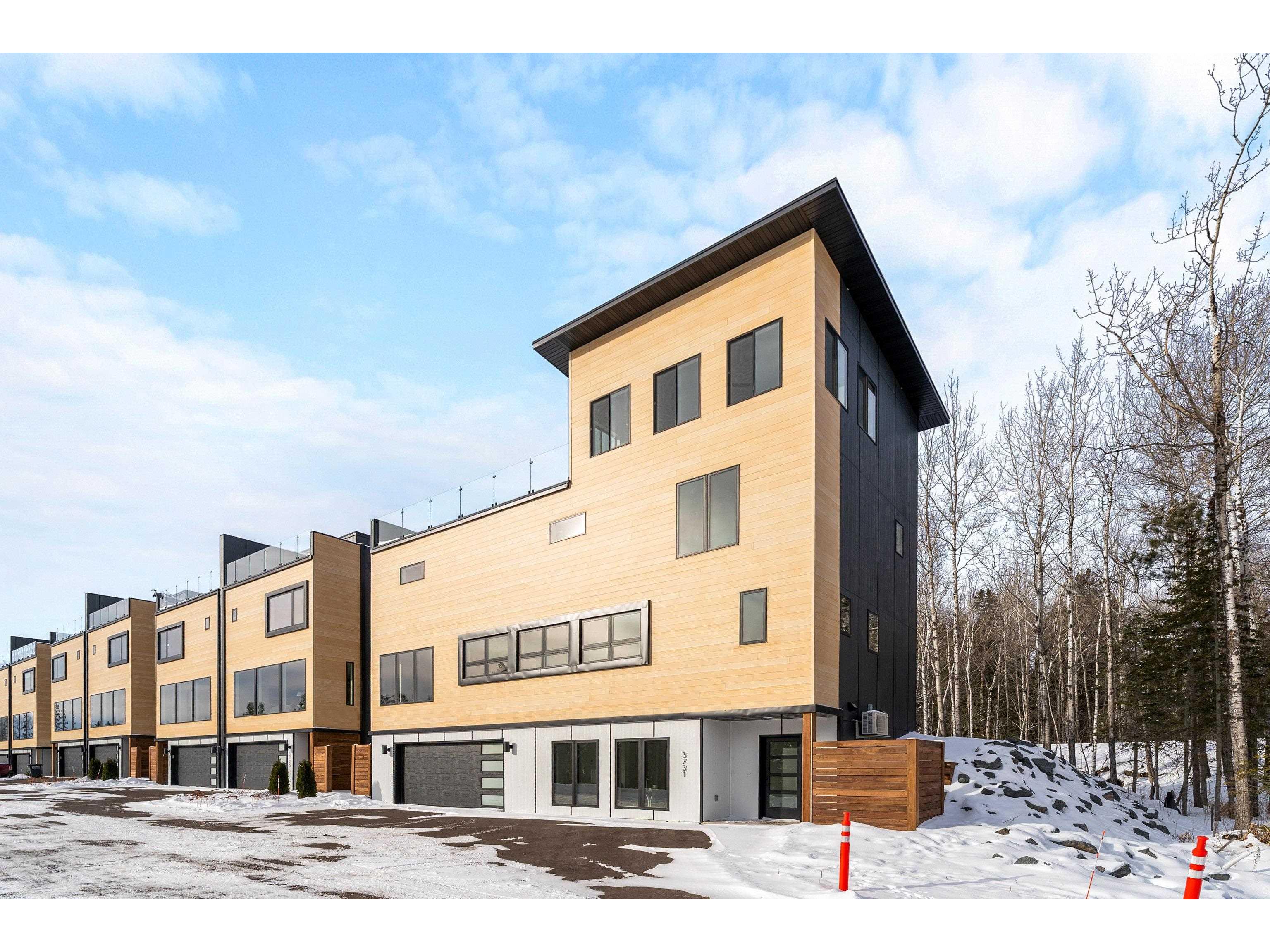 3731 London Rd Duluth MN 55804 6122741 image1