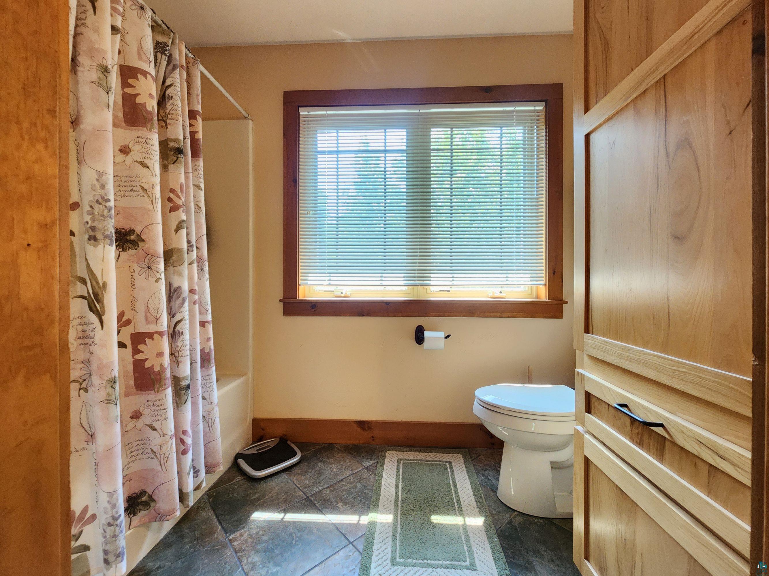 37750 Creek Tr Bayfield WI 54814 - Lake Superior 6126730 image35