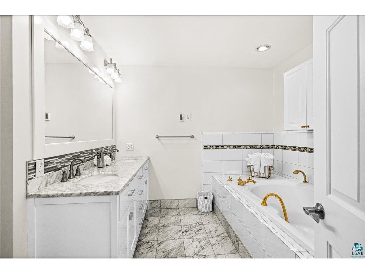 3787 Lavaque Rd Hermantown MN 55810 6123707 image35