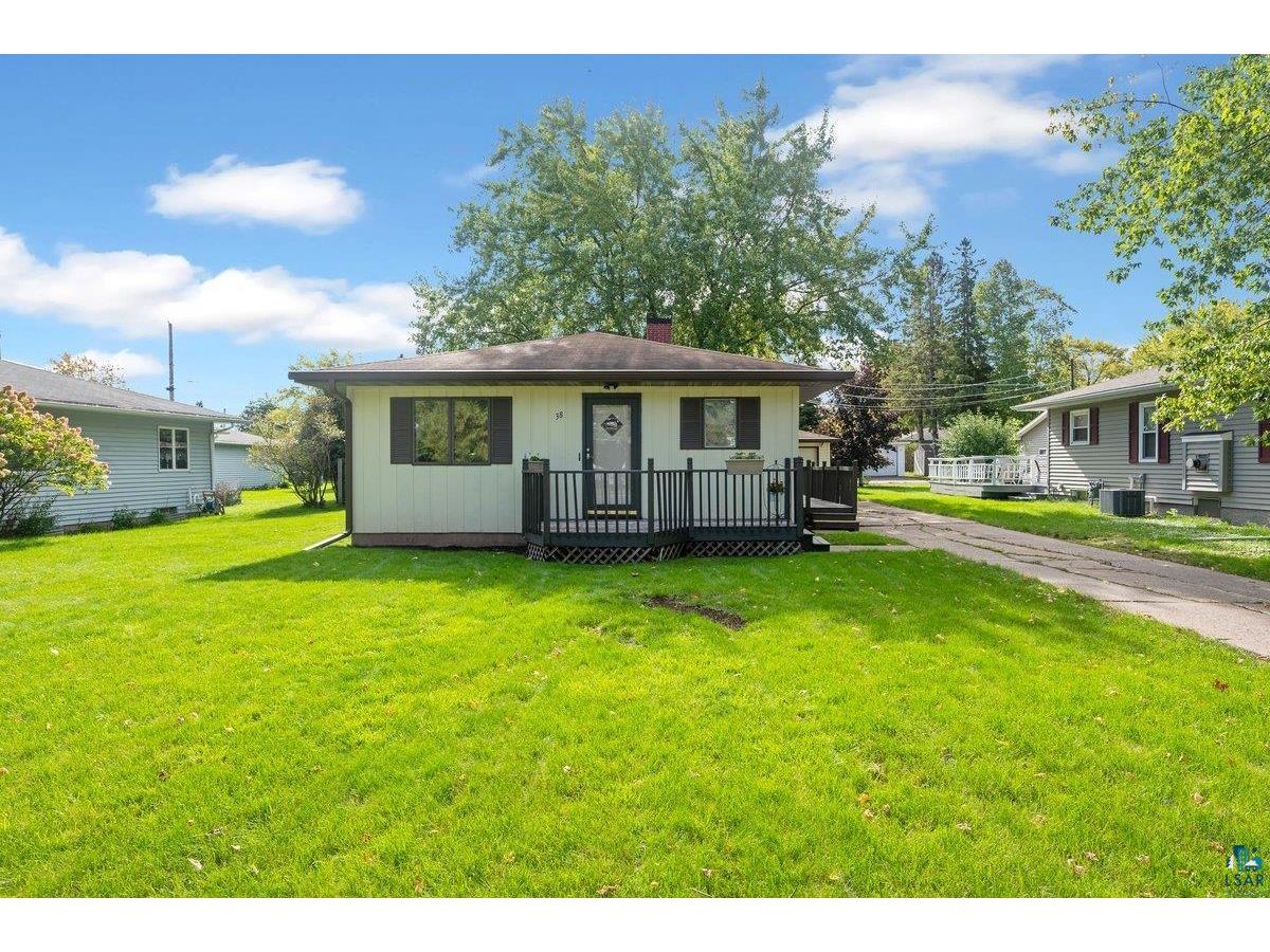 38 Maple Ave Superior WI 54880 6110990 image1