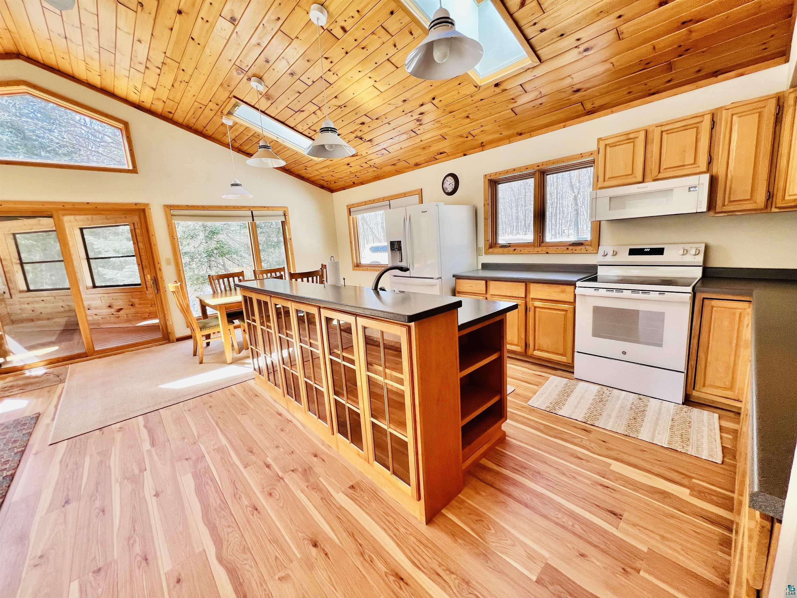 38 Sawmill Ln Lutsen MN 55612 - Caribou 6124910 image6