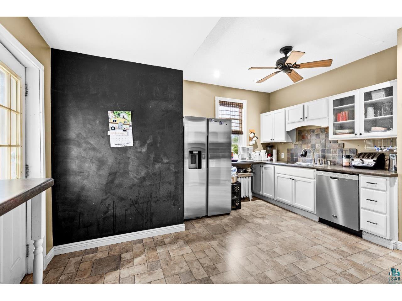 3801 W 5th St Duluth MN 55807 6120269 image20