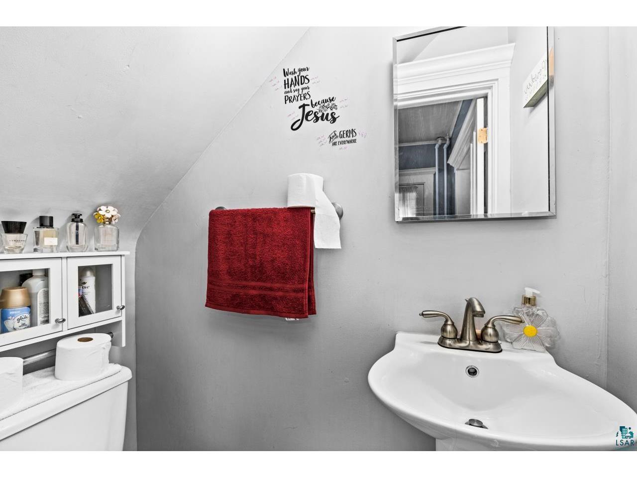 3801 W 5th St Duluth MN 55807 6120269 image8