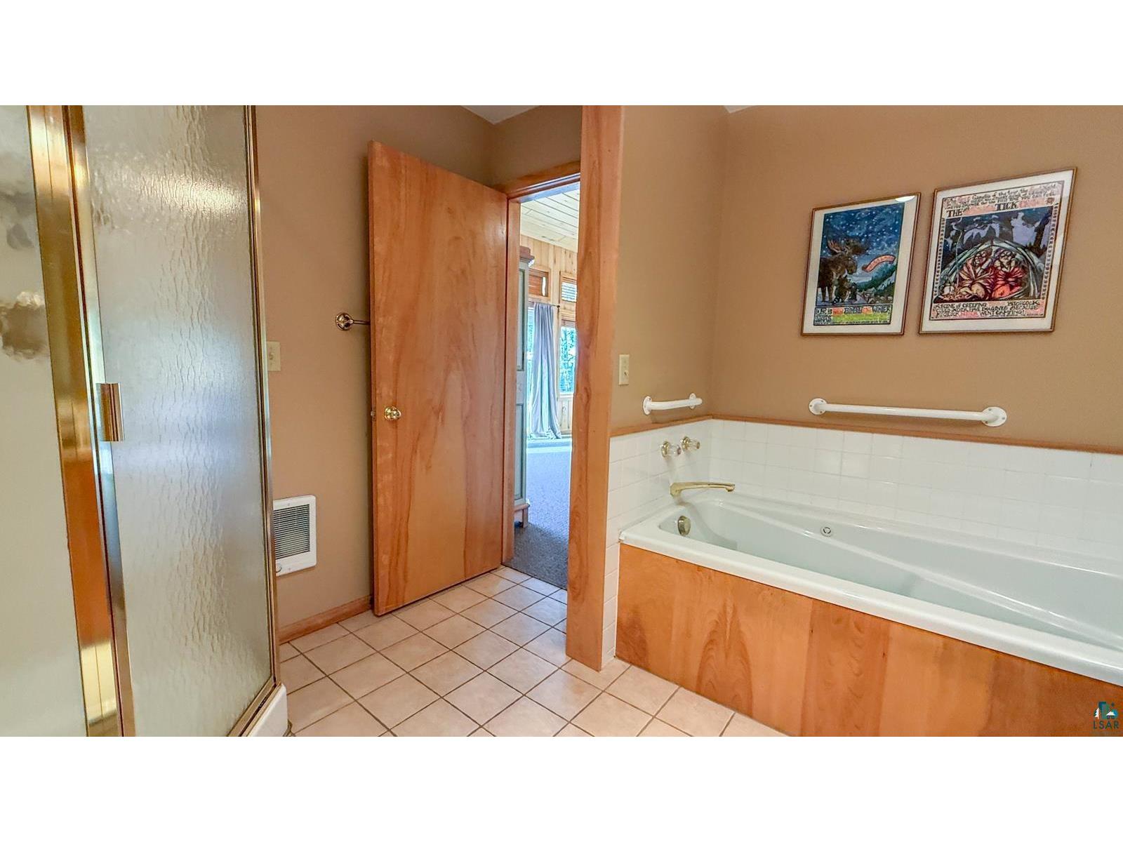 3818 Manitoo Tr Grand Marais MN 55604 - Lake Superior 6126146 image25