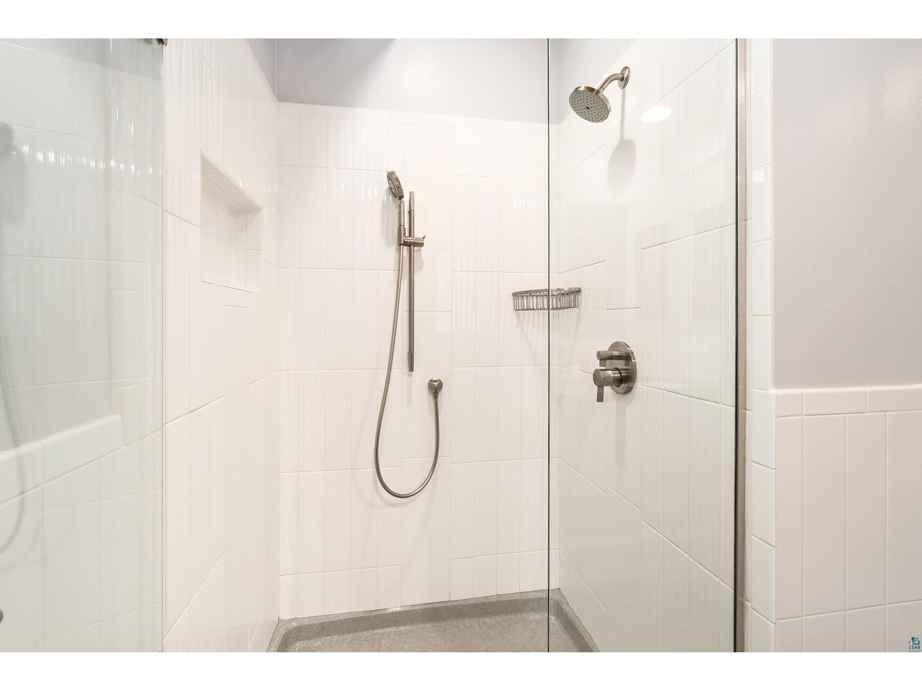 3815 Greysolon Rd Duluth MN 55812 6125302 image37