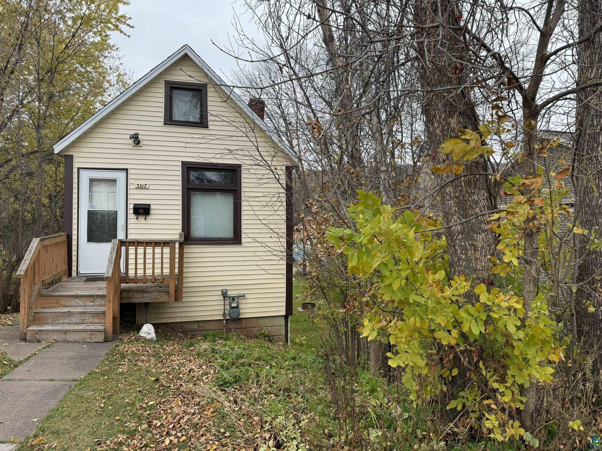 3817 W 6th St Duluth MN 55807 6116892 image1