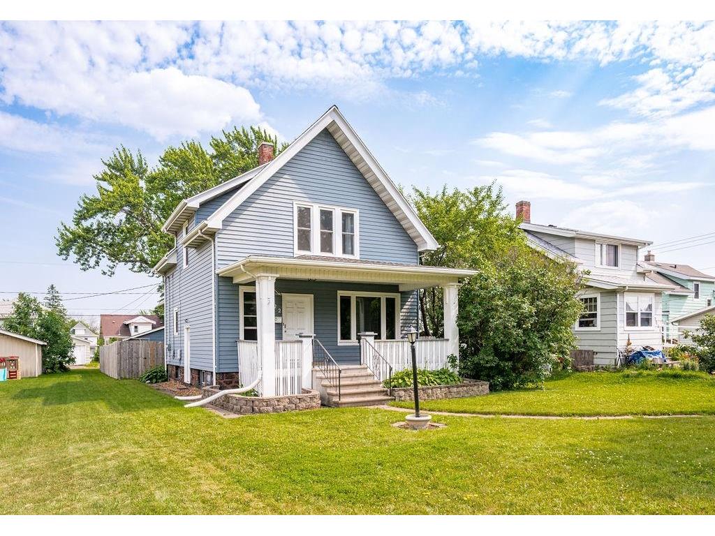 3822 W 4th St Duluth MN 55807 6120725 image1