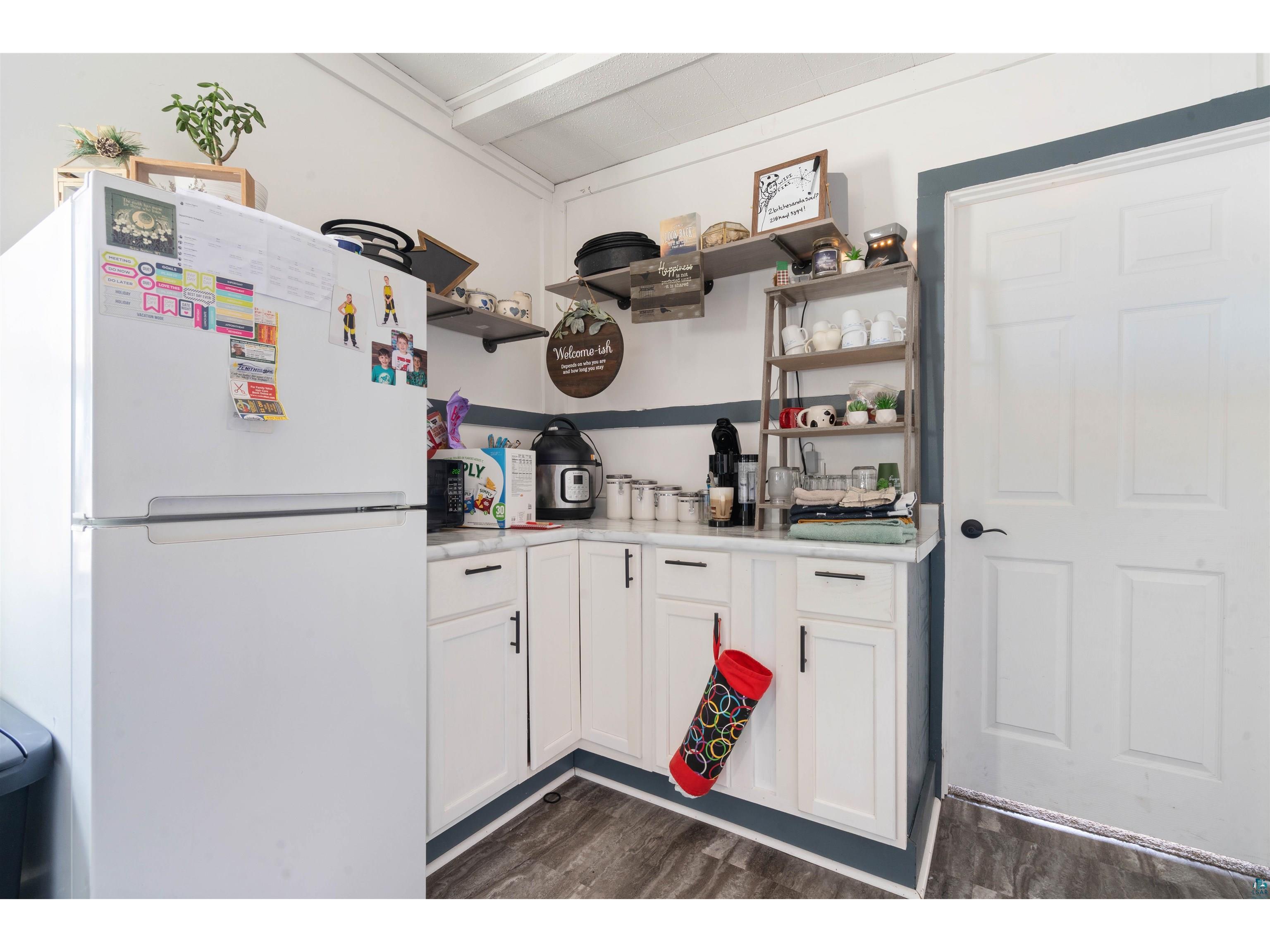 3823 E 2nd St Superior WI 54880 6123850 image20