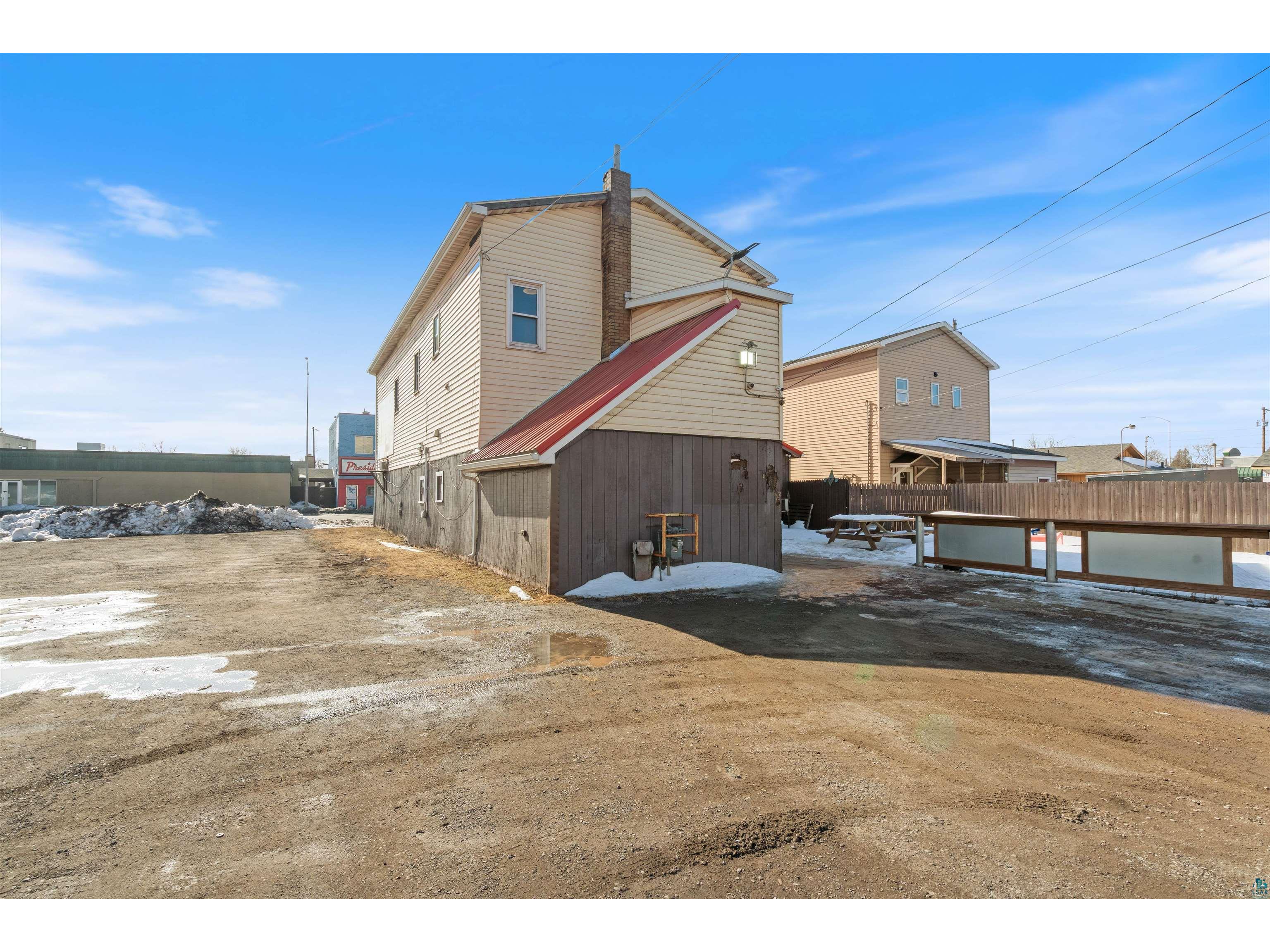 3823 E 2nd St Superior WI 54880 6123850 image33