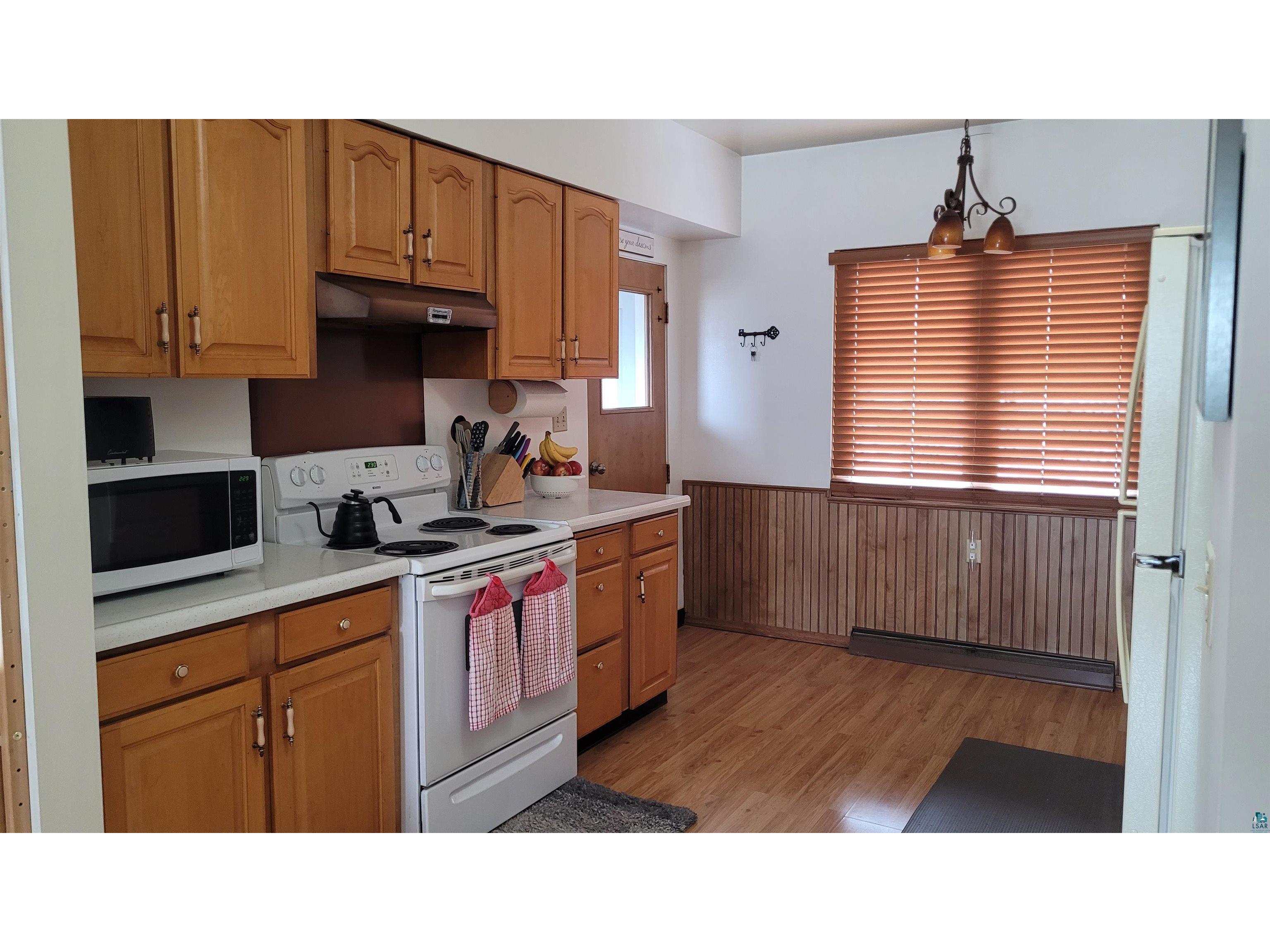 3823 W 6th St Duluth MN 55807 6124989 image9