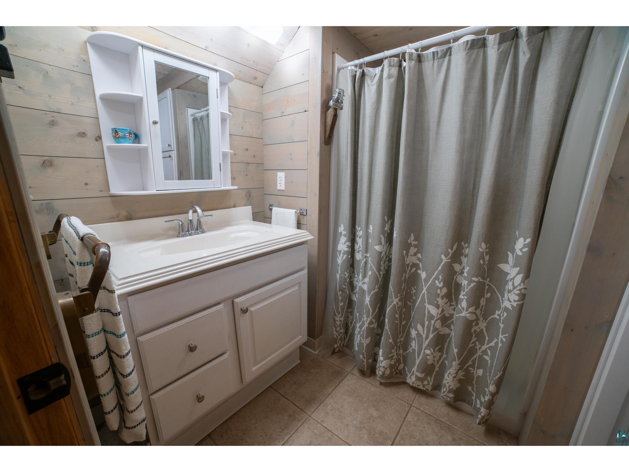 3835 S Lake Rd Moose Lake MN 55767 - Big Hanging Horn 6118125 image18