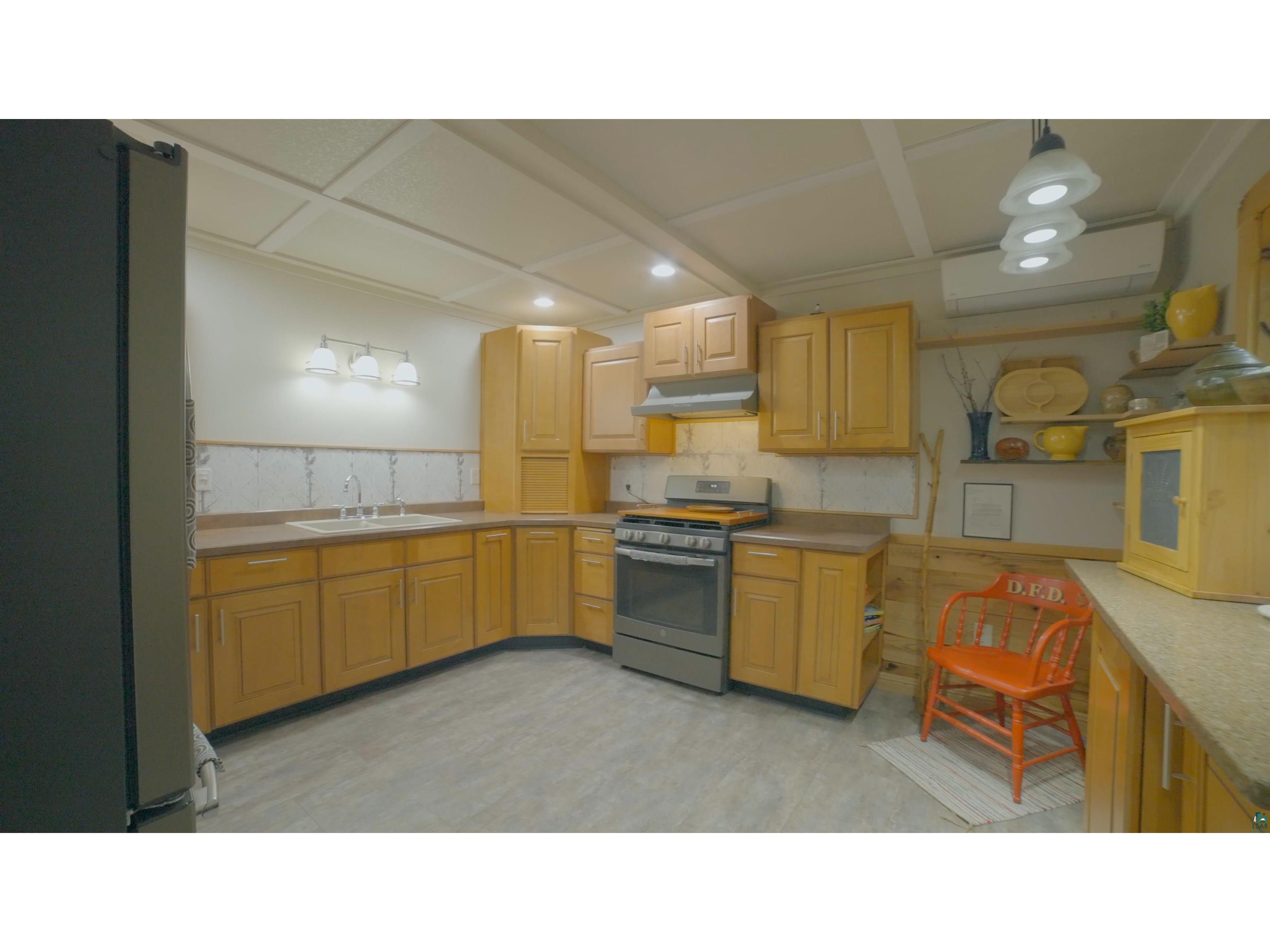 3835 S Lake Rd Moose Lake MN 55767 - Big Hanging Horn 6118125 image7