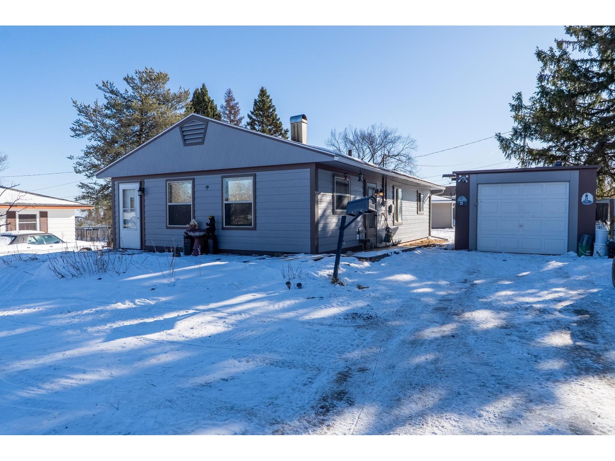 39 Edison Blvd Silver Bay MN 55614 6123582 image1