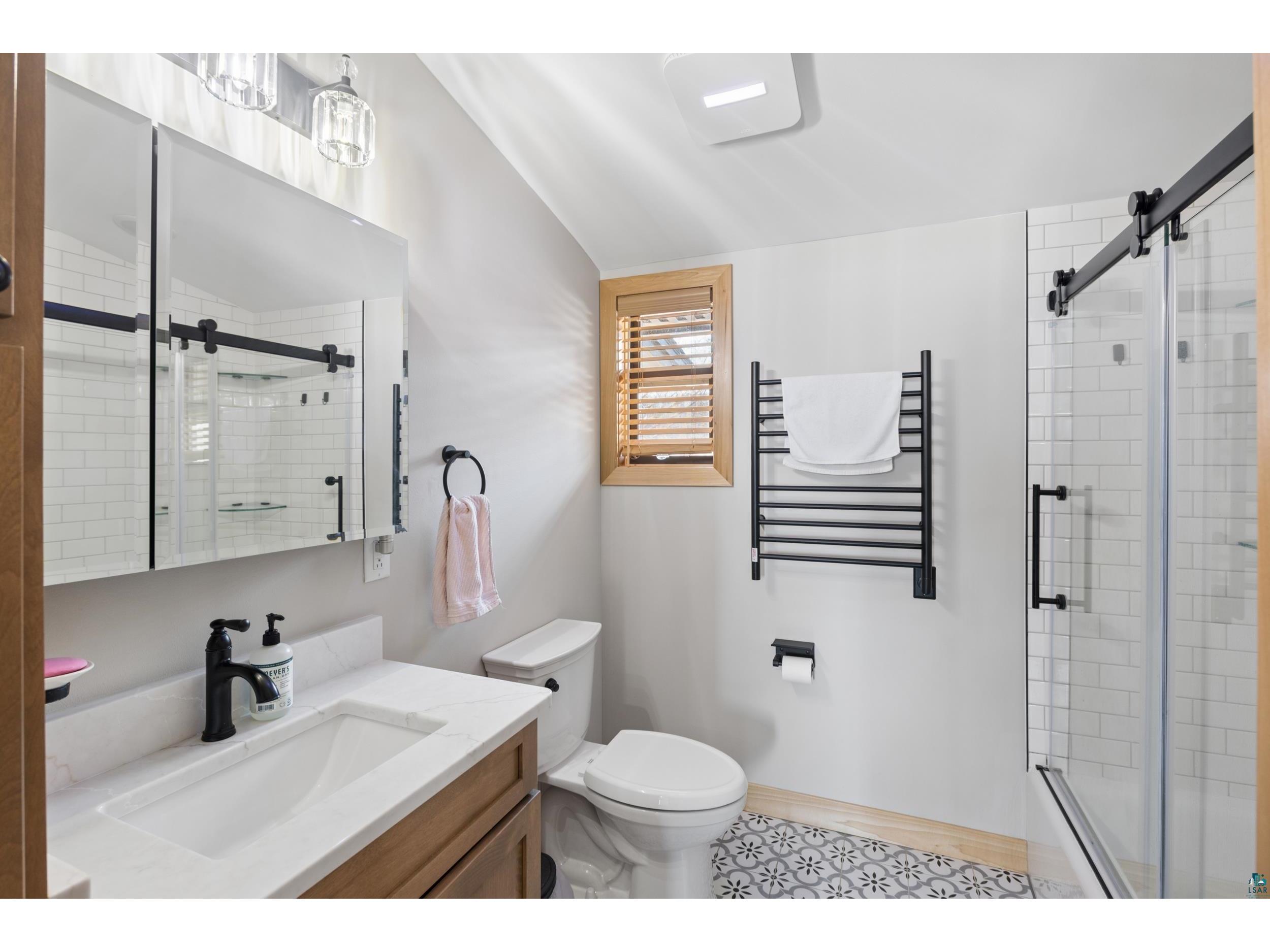 3903 Lake Park Rd Ashland WI 54806 - Lake Superior 6124457 image26