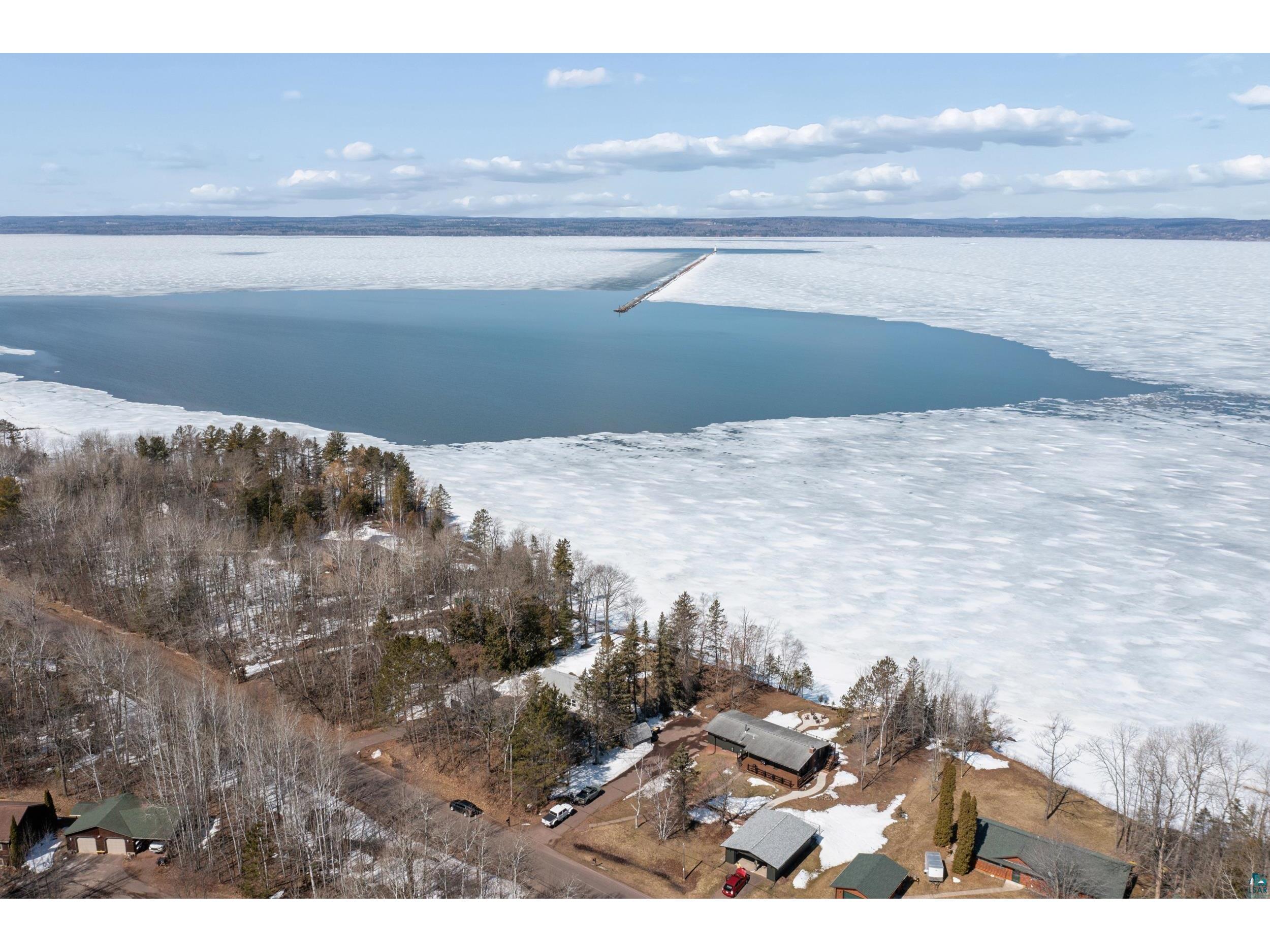 3903 Lake Park Rd Ashland WI 54806 - Lake Superior 6124457 image5