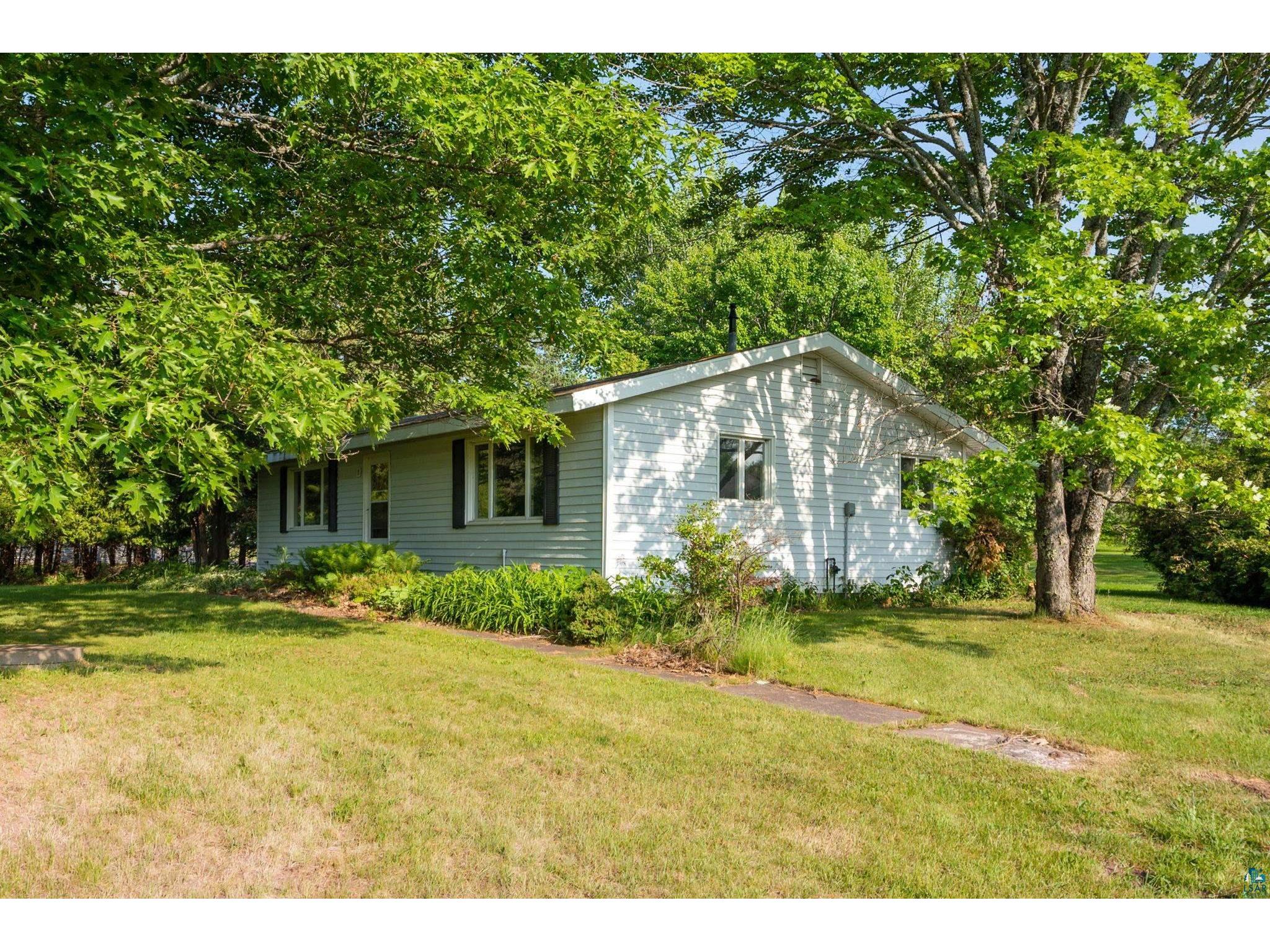 3914 E County Rd B Superior WI 54880 - POND 6108872 image1