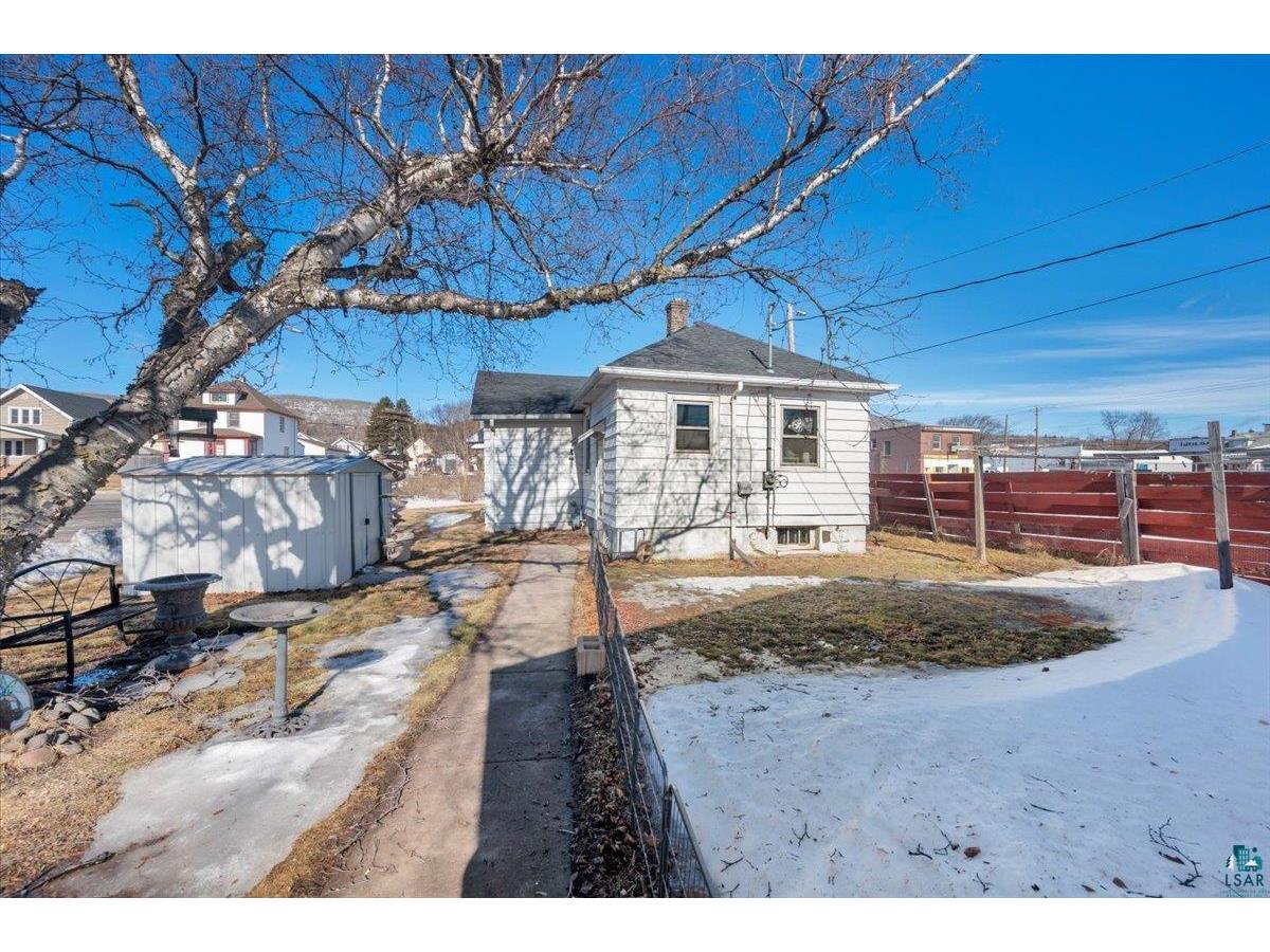 3914 Grand Ave Duluth MN 55807 6124070 image11