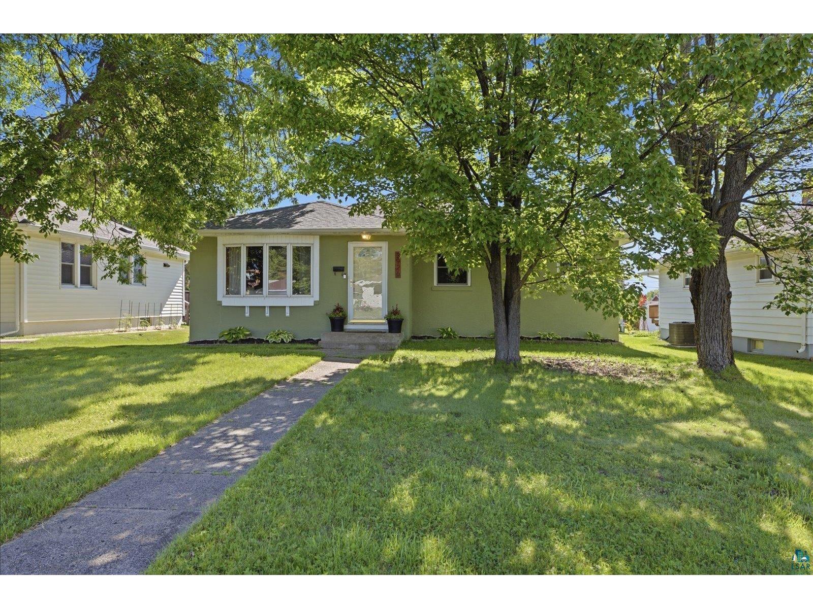 3926 3rd Ave E Hibbing MN 55746 6126267 image1