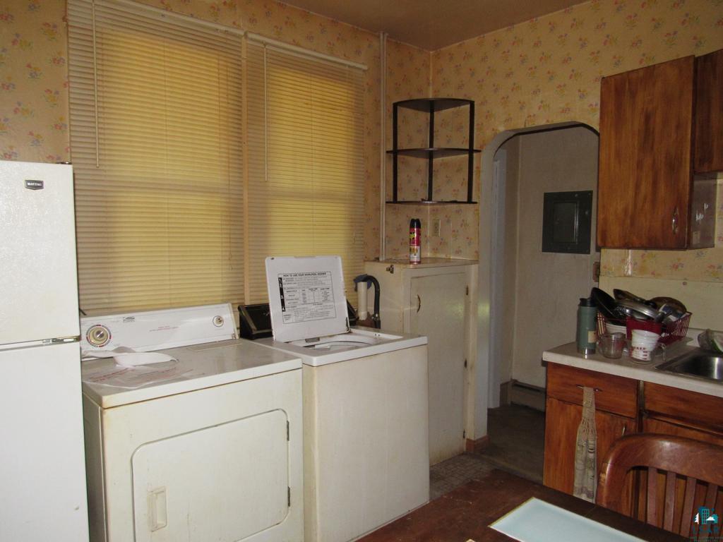 3932 E 8th St Superior WI 54880 6126722 image7