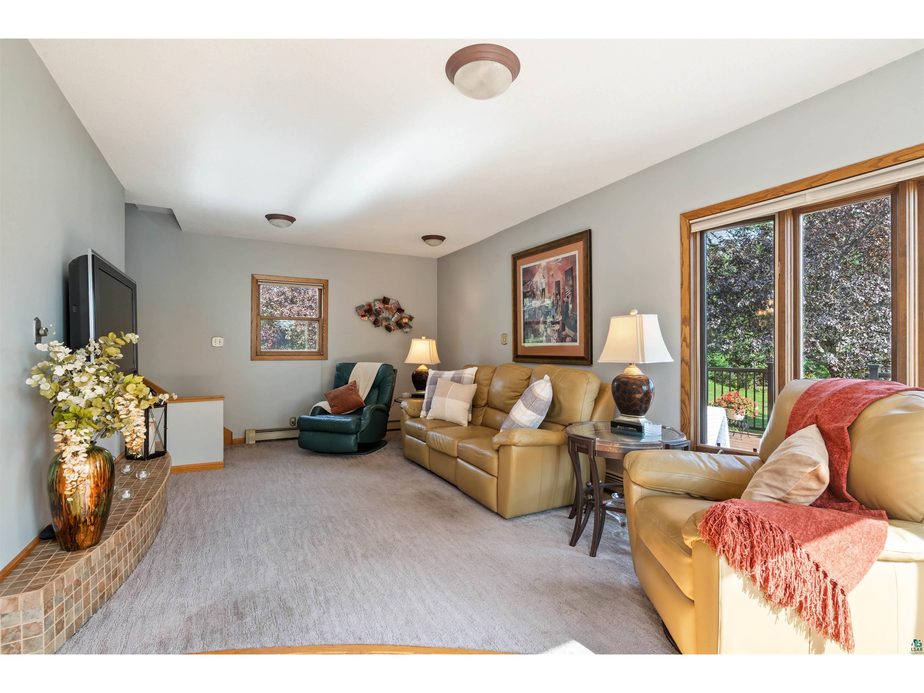 4 Lakeside Ct Duluth MN 55804 - Lake Superior 6124064 image16