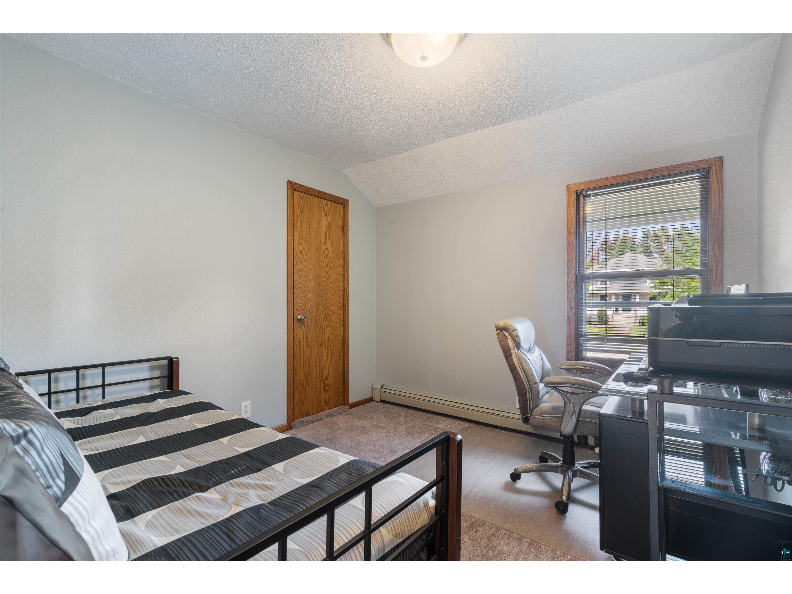 4 Lakeside Ct Duluth MN 55804 - Lake Superior 6124064 image24