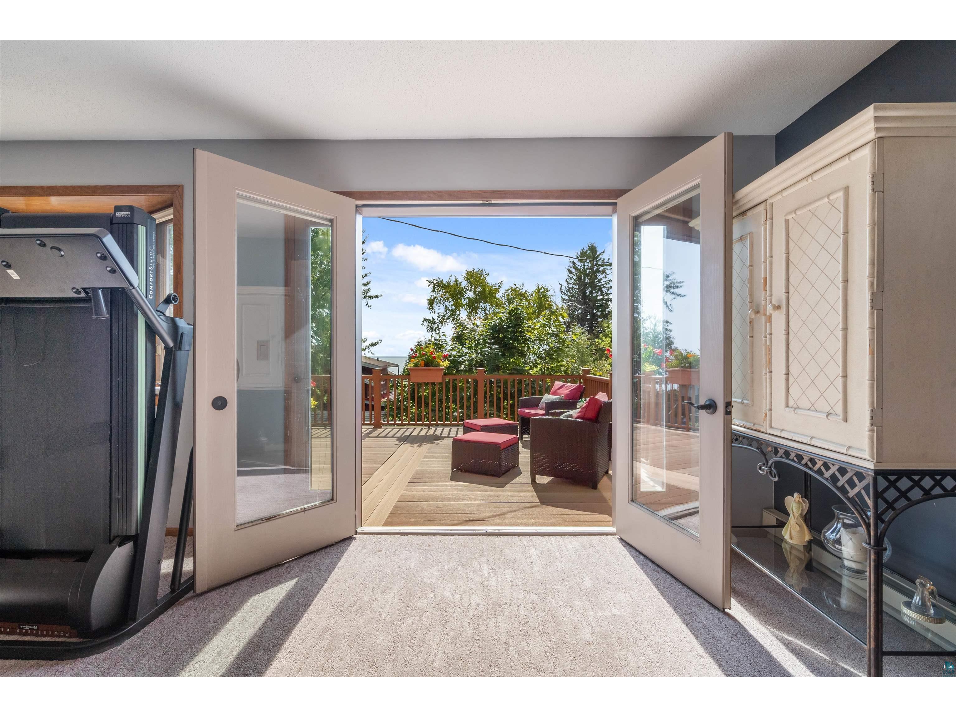 4 Lakeside Ct Duluth MN 55804 - Lake Superior 6124064 image34