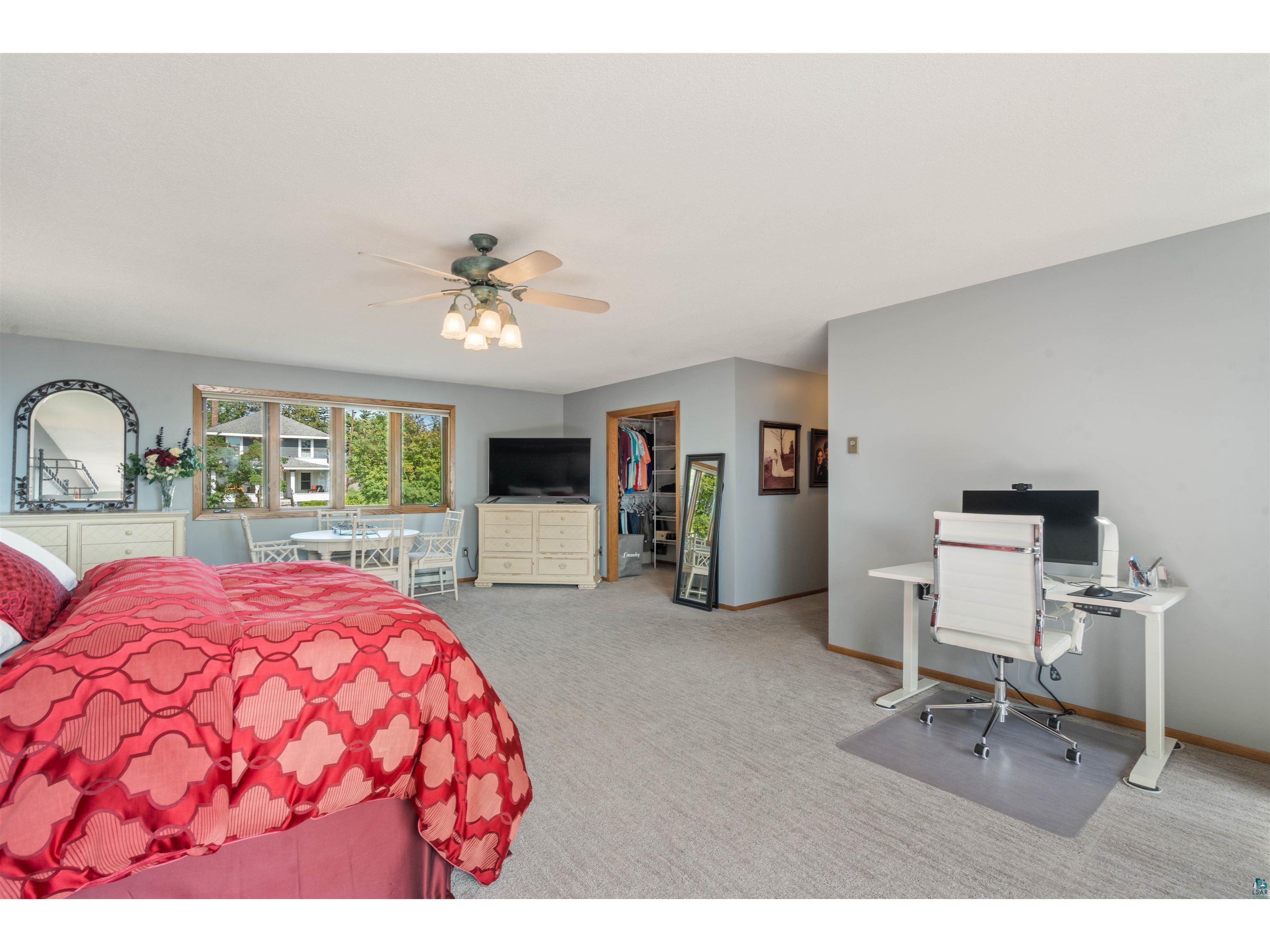 4 Lakeside Ct Duluth MN 55804 - Lake Superior 6124064 image37