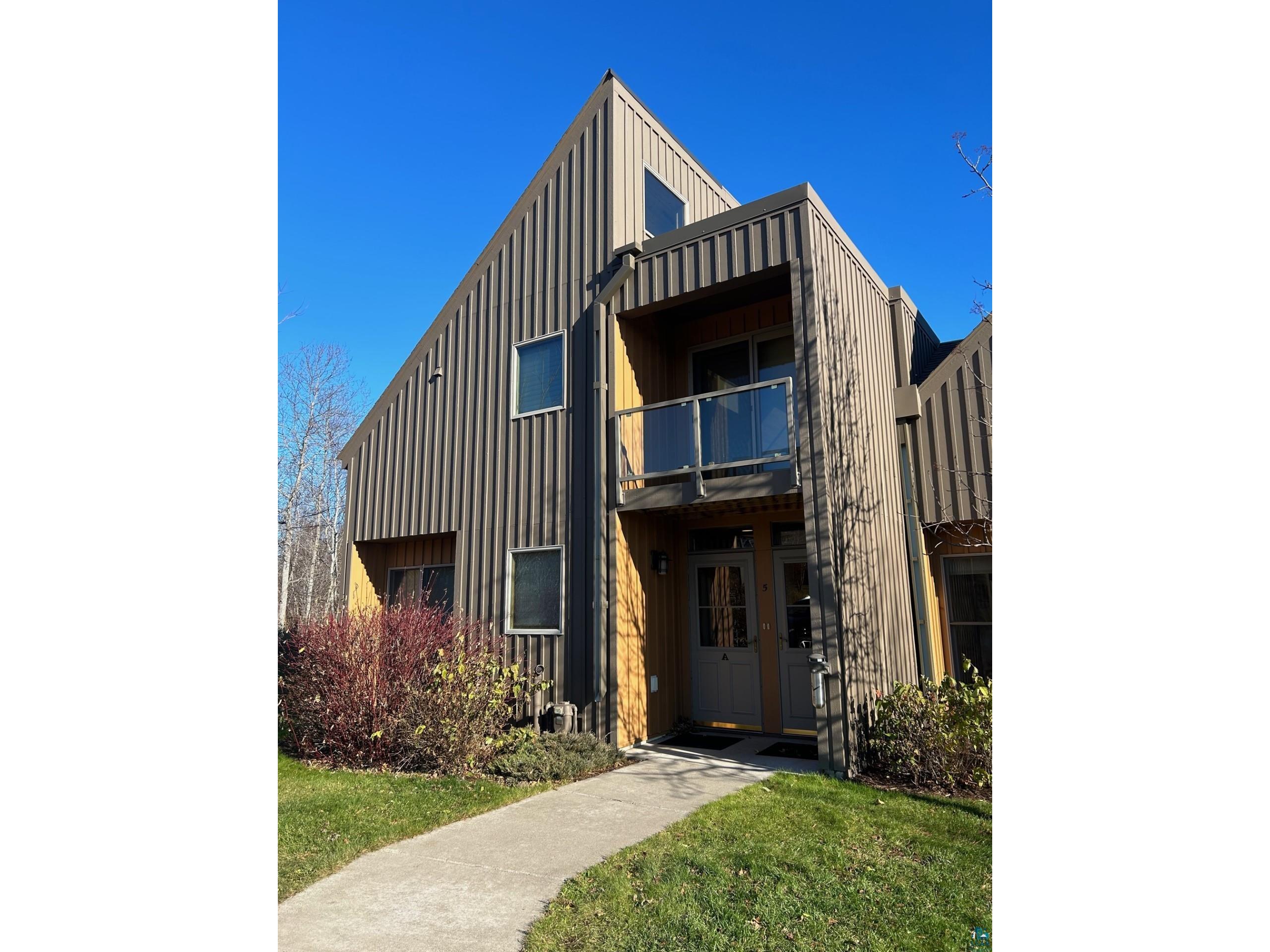 40 Surfside Dr, Tofte, MN, 55615 MLS 6111523 Edina Realty