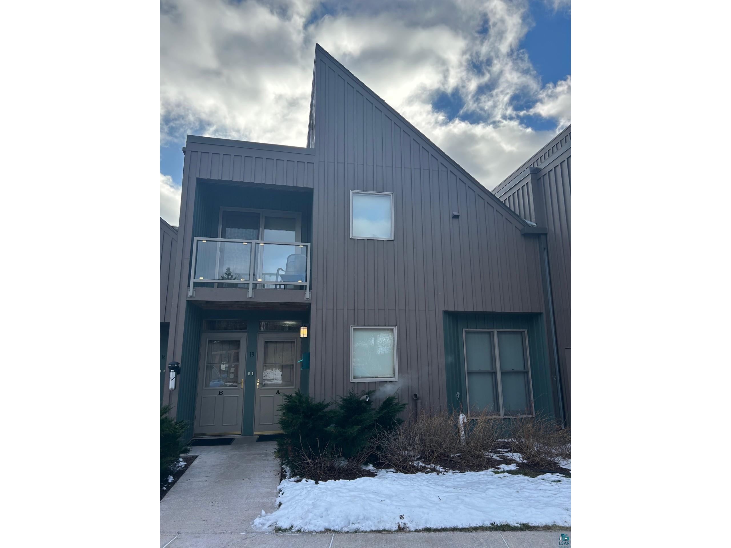 40 Surfside Dr Tofte MN 55615 - Lake Superior 6117306 image1